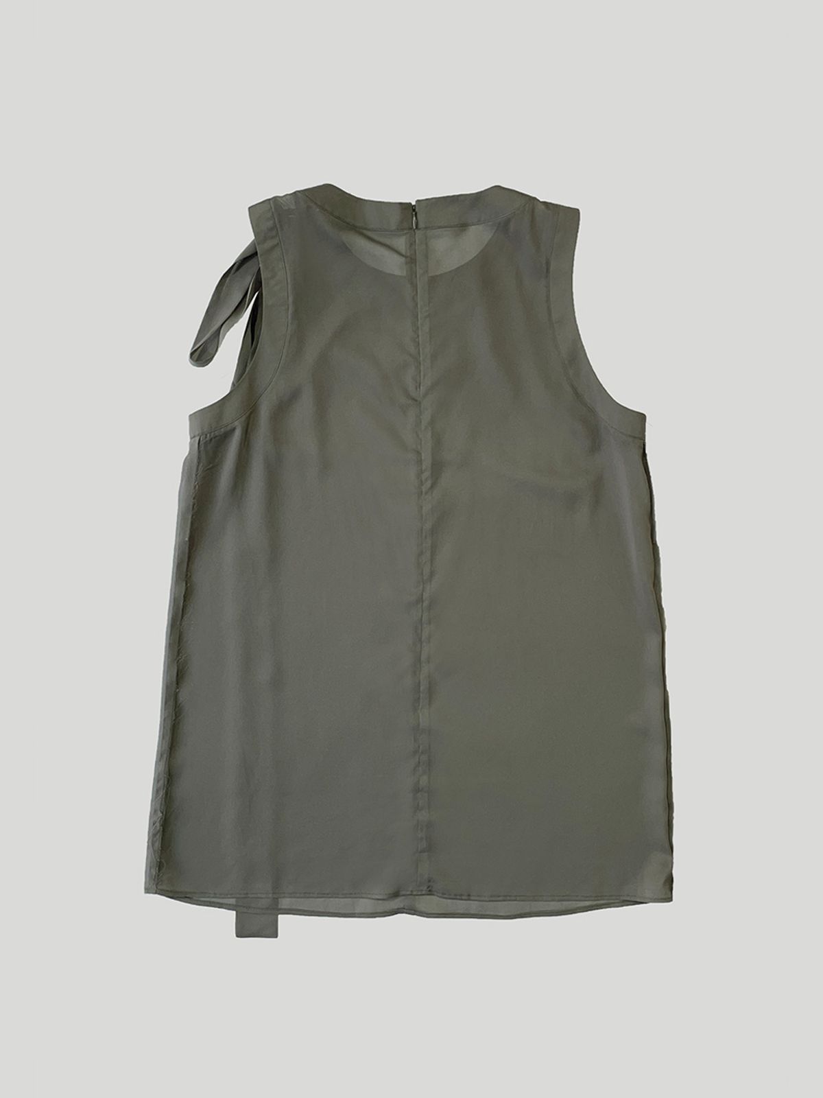 스틸레써디(STILLLETHARDY) RIBBON MINI DRESS: KHAKI