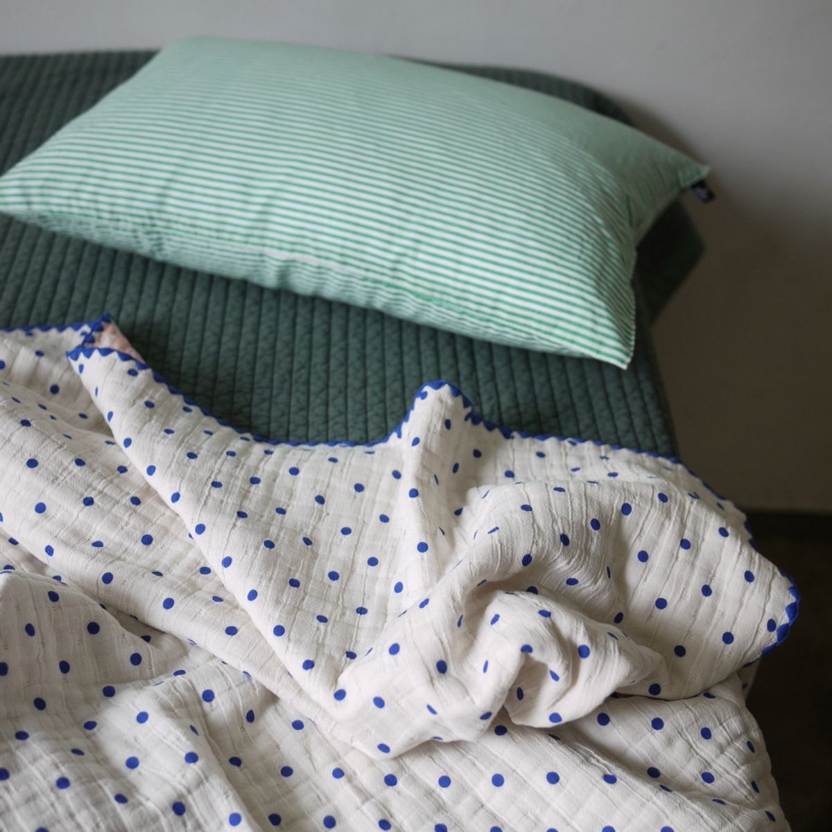 봄봄패브릭스(BOMBOM FABRICS) 4layer gauze blanket (blue dot), 4중 거즈 블랭킷
