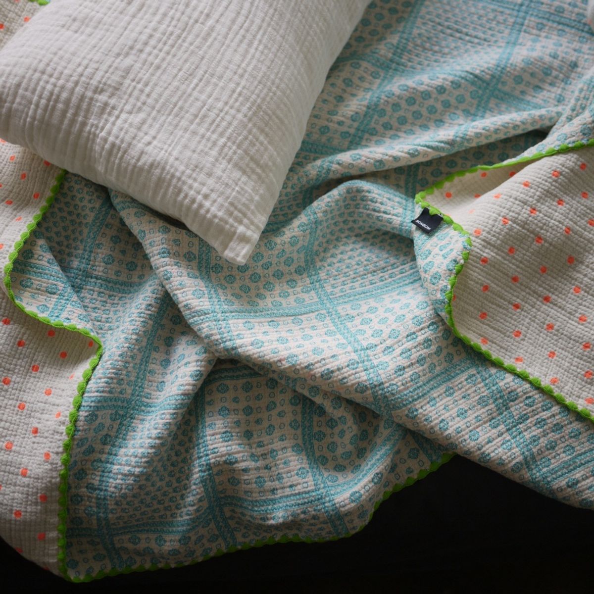 봄봄패브릭스(BOMBOM FABRICS) triple cotton blanket (orange dot + mint blue)