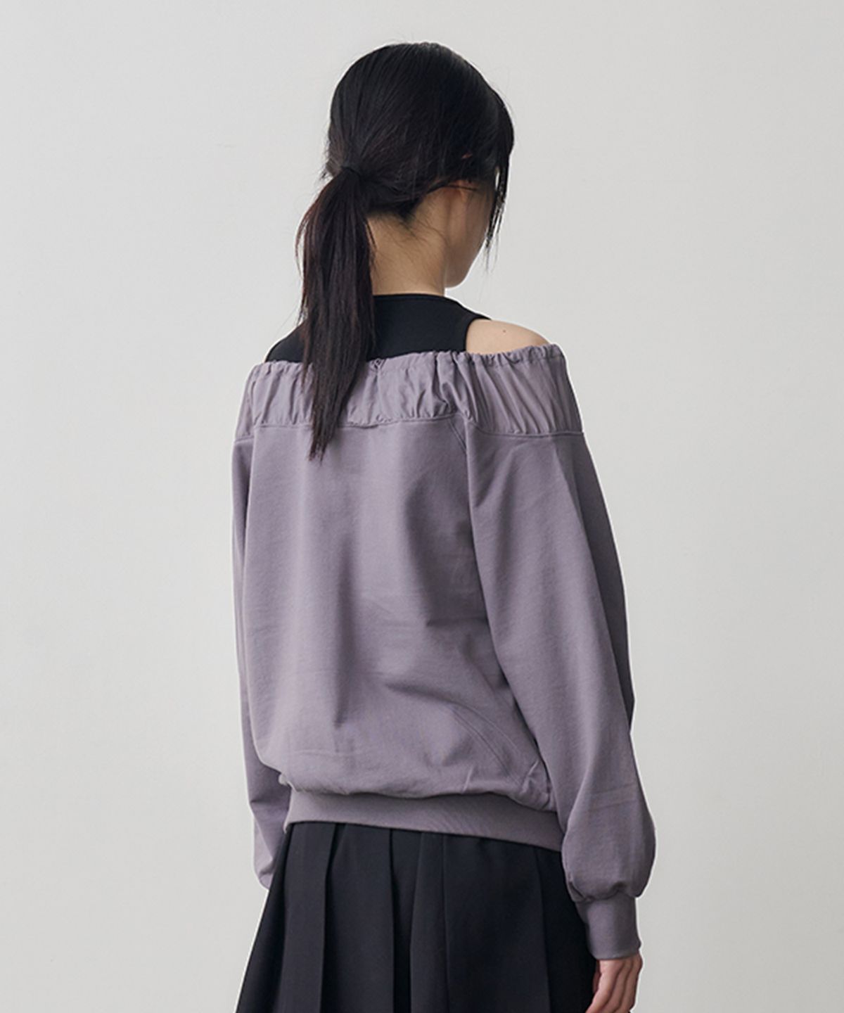 싹(SAKK) Nylon sports detail sweatshirts purple pott