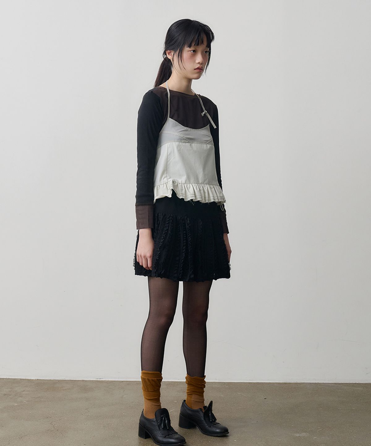 싹(SAKK) mixed fabric bustier _mist