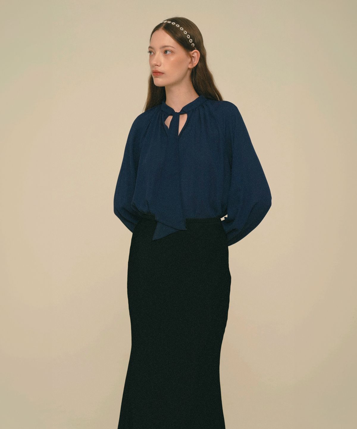 아이스가든에이오공팔(ICE GARDEN A.508) Mermaid Maxi Satin Skirt_Dark Sarpphire