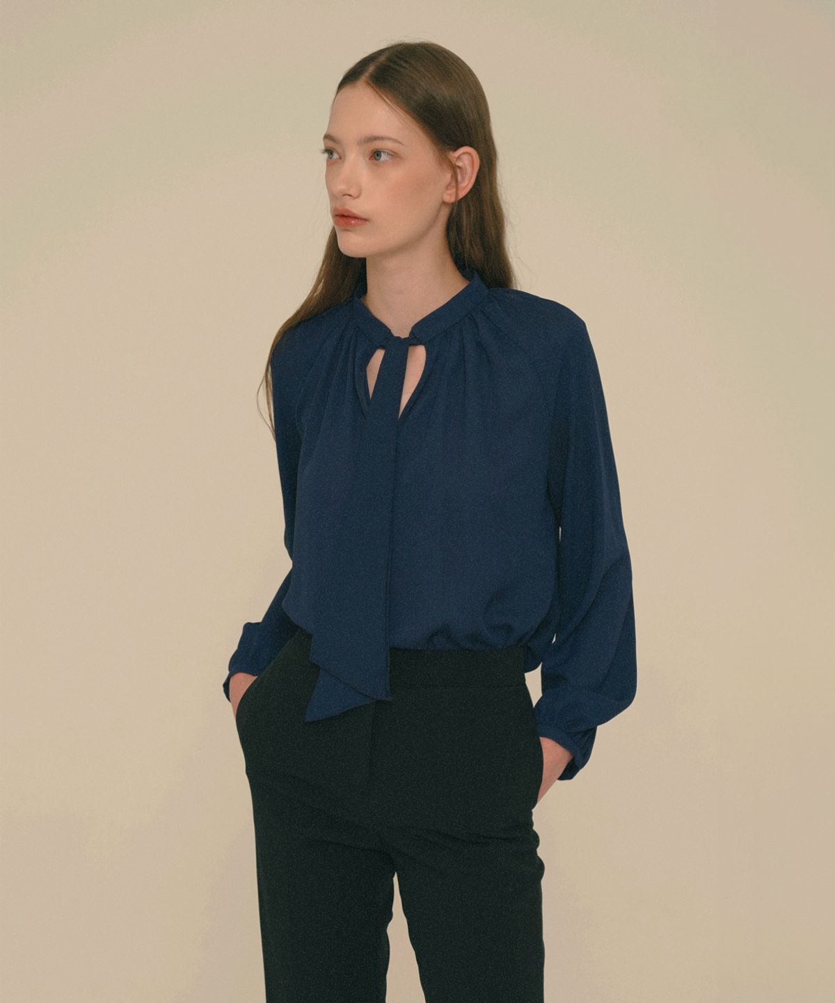 아이스가든에이오공팔(ICE GARDEN A.508) Raglan Sleeve Scarf Blouse