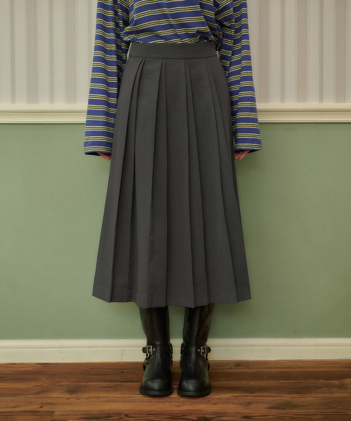판도라핏(PANDORAFIT) Zunny Modern Pleats Long Skirt