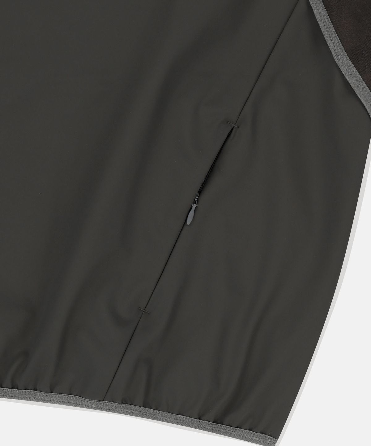 썬러브투어(SUNLOVETOUR) Toray Softshell Pullover Charcoal