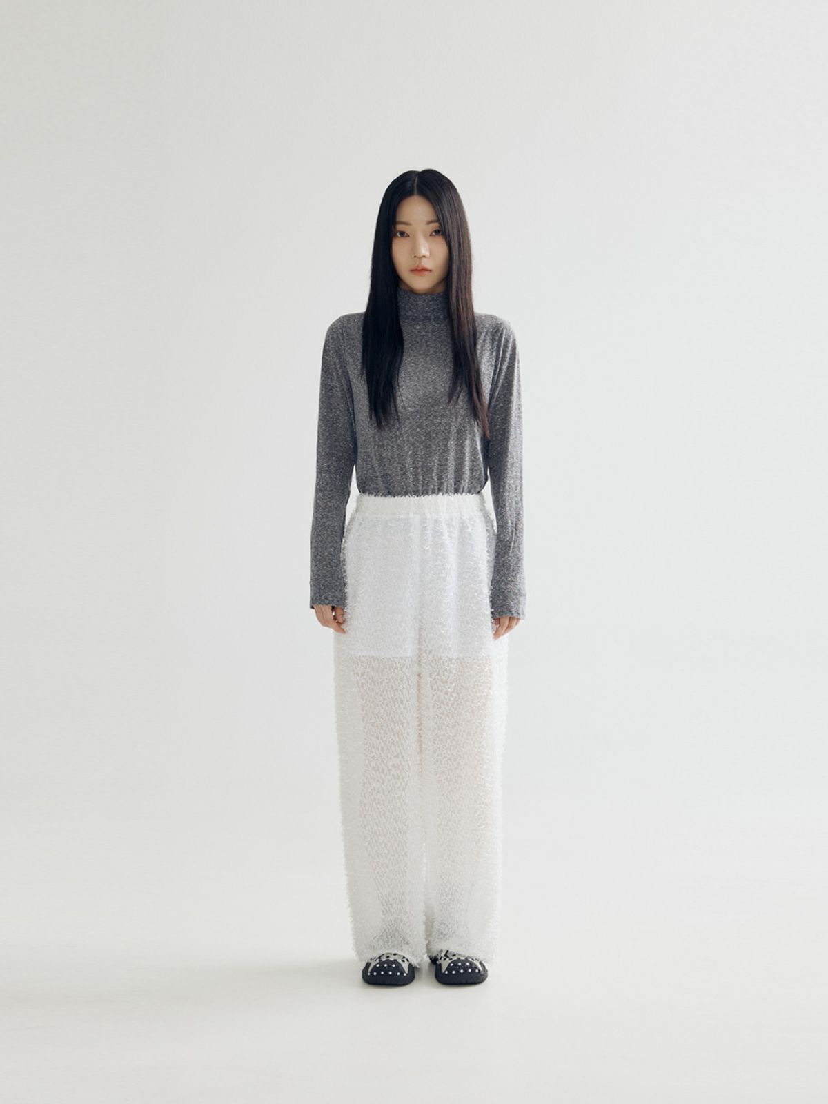 봄날 부티크(BOMNAL BOUTIQUE) 깃털  팬츠 _ 화이트