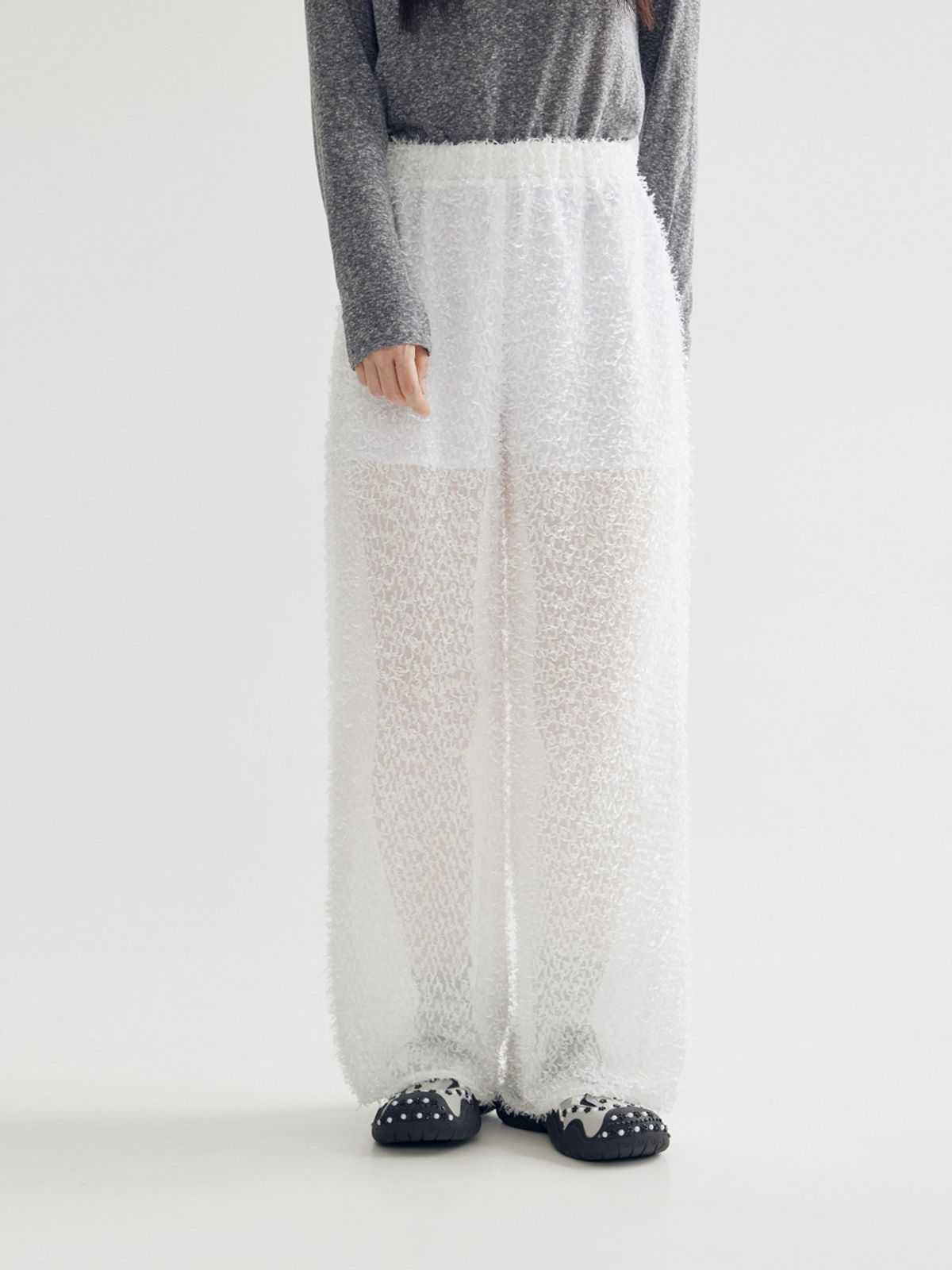 봄날 부티크(BOMNAL BOUTIQUE) 깃털  팬츠 _ 화이트
