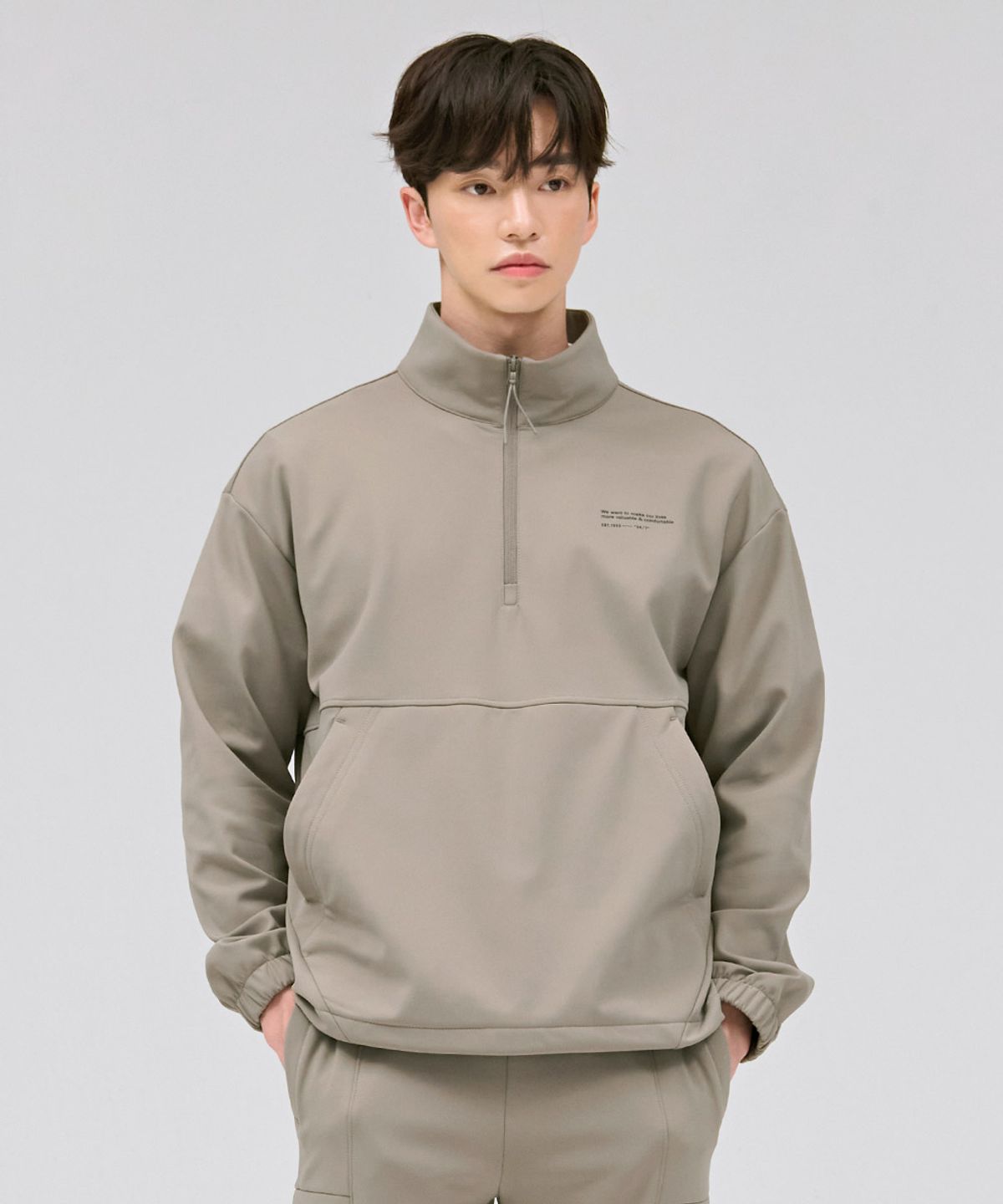 체이스컬트(CHASECULT) 남성 트리코트 기모 하이넥 아노락 티셔츠-베이지