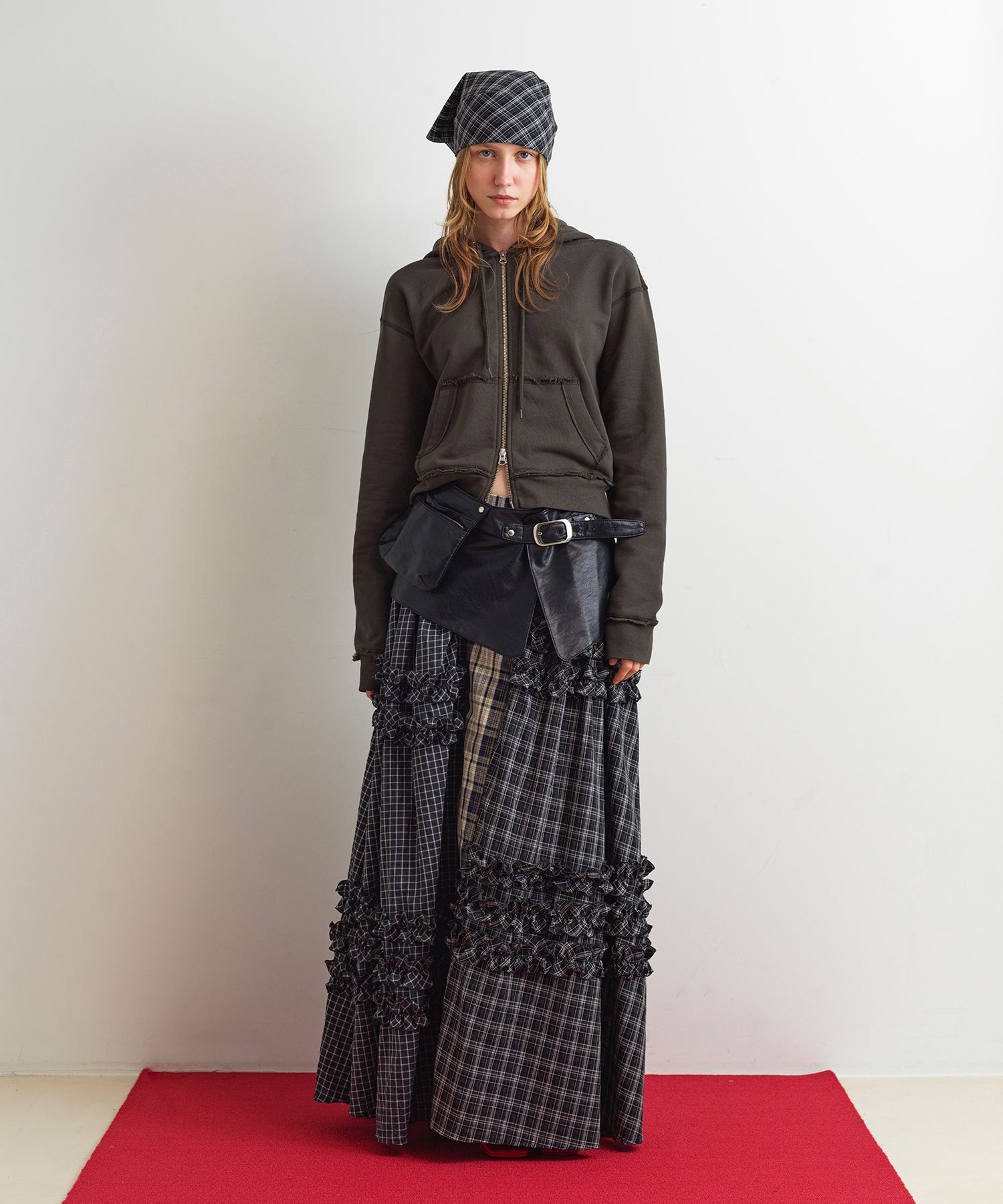UNBALANCE FRILL MAXI SKIRT - CHECK