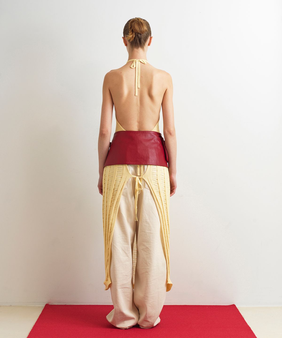아옵트(AOPT) LAYERED HALTER NECK KNIT DRESS - BUTTER