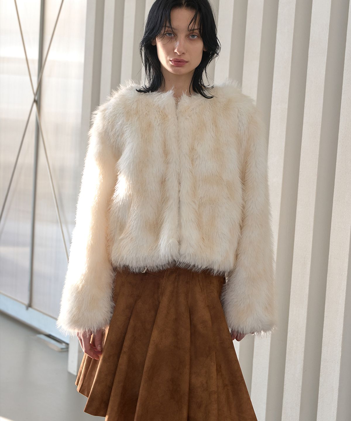 320쇼룸(320SHOWROOM) Faux Fox Fur Short Jacket Ivory