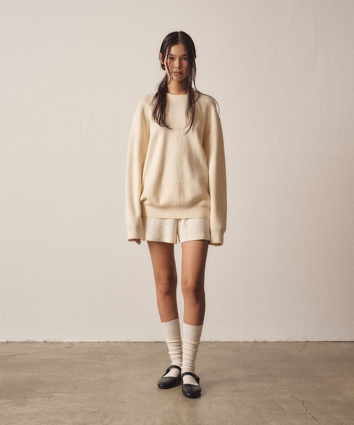 이지오 우먼(EZIO WOMEN) W Soft Filling Round Knit_Ivory
