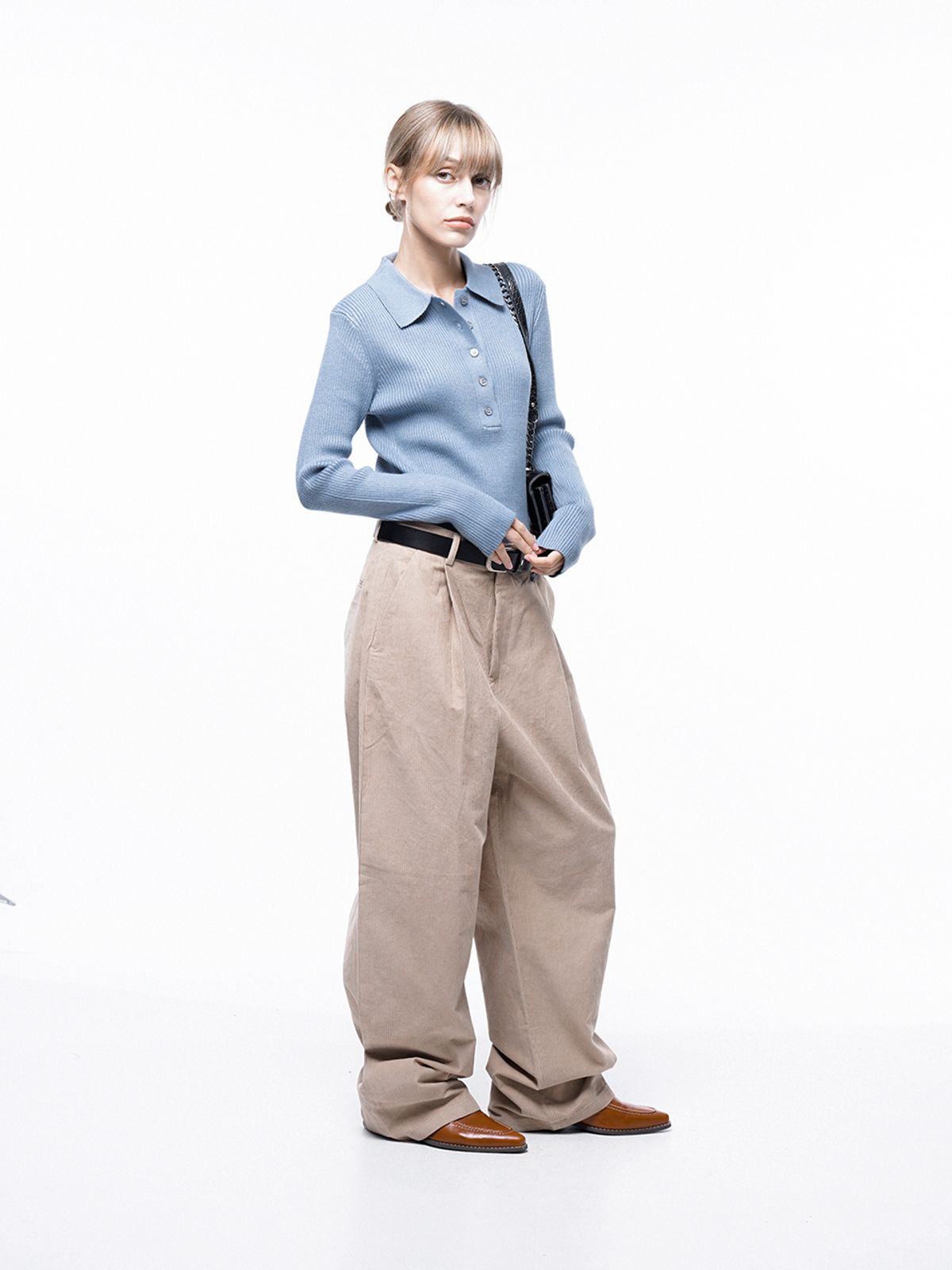 챈세스노이(CHANCE'S NOI) Corduroy One-tuck Wide Pants - Beige /M243PT01BEW