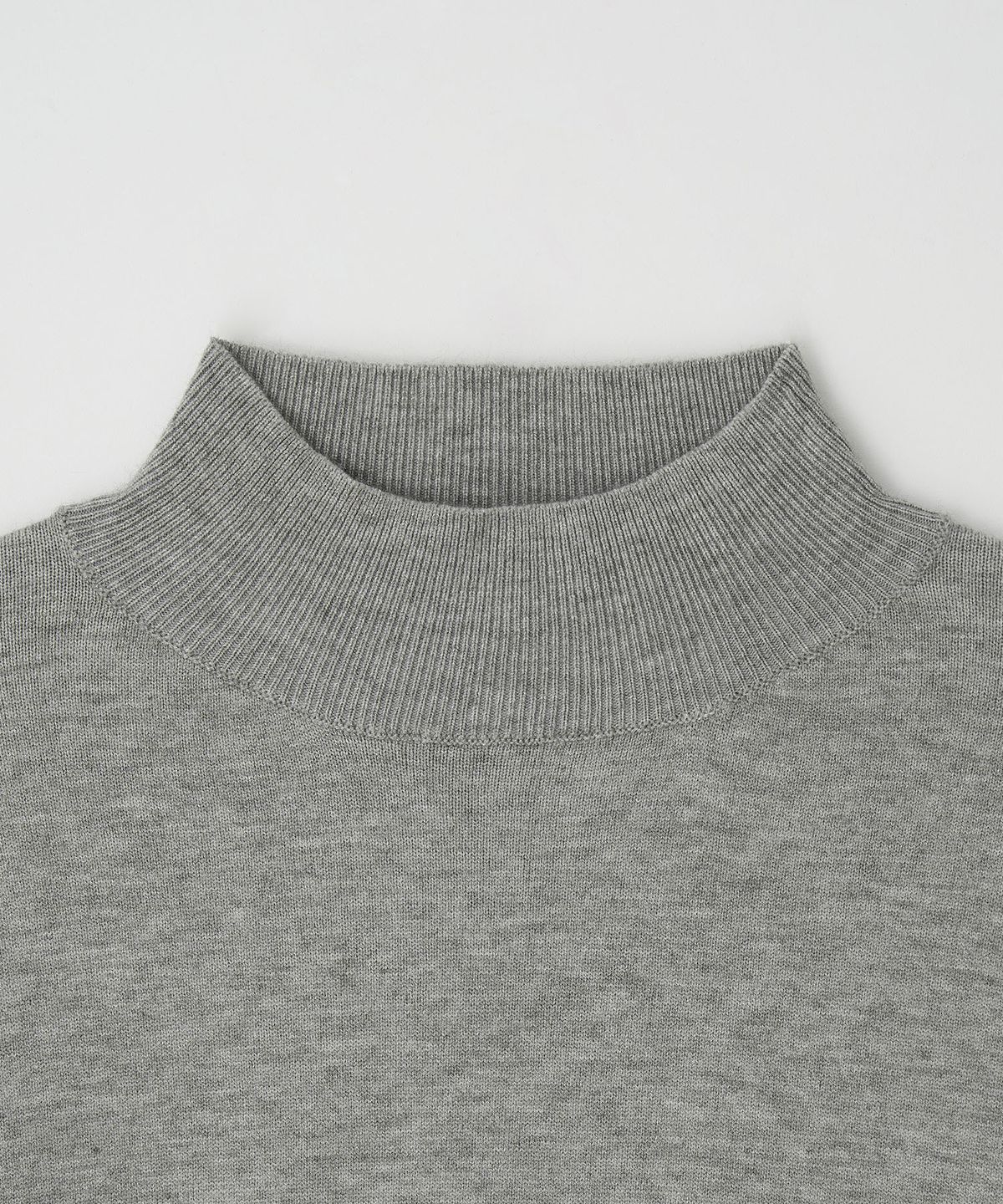 이지오(EZIO) Standard Fit Basic Half-Turtleneck_Grey