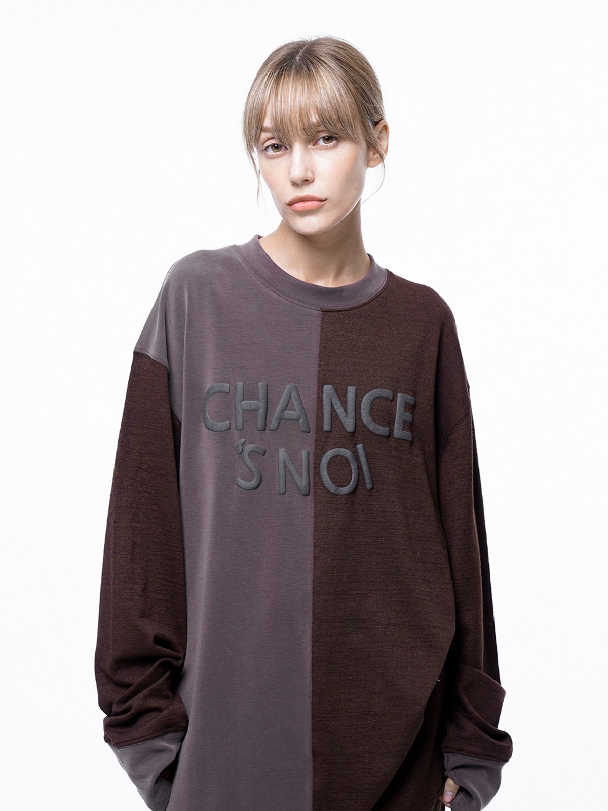 챈세스노이(CHANCE'S NOI) Snoi Reverse Slev Crew-neck Sweat - Brown /M243MT01BRW
