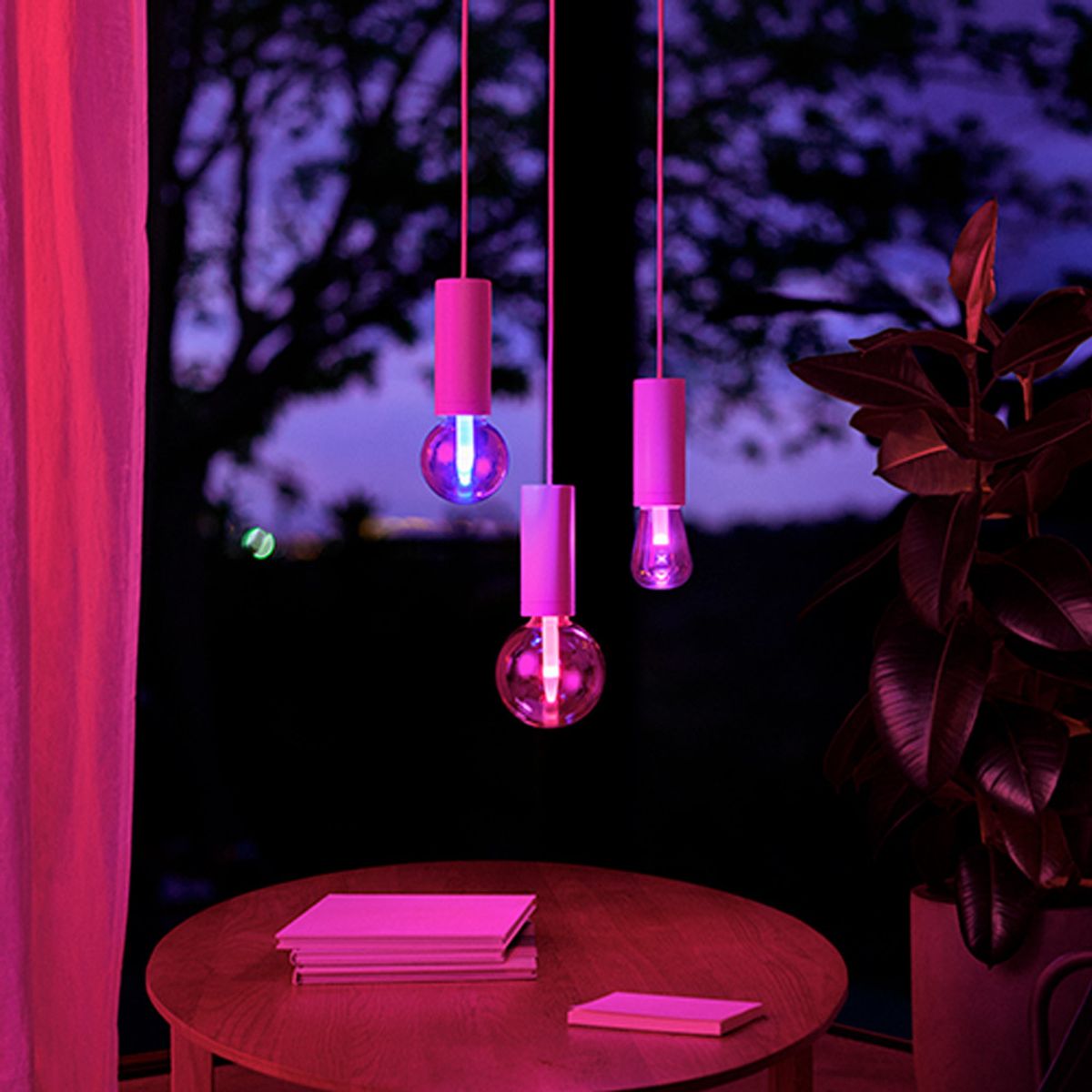 필립스 휴(PHILIPS HUE) 휴 화이트&컬러 앰비언스 라이트가이드 스몰 글로브 E26 스마트 전구 G95