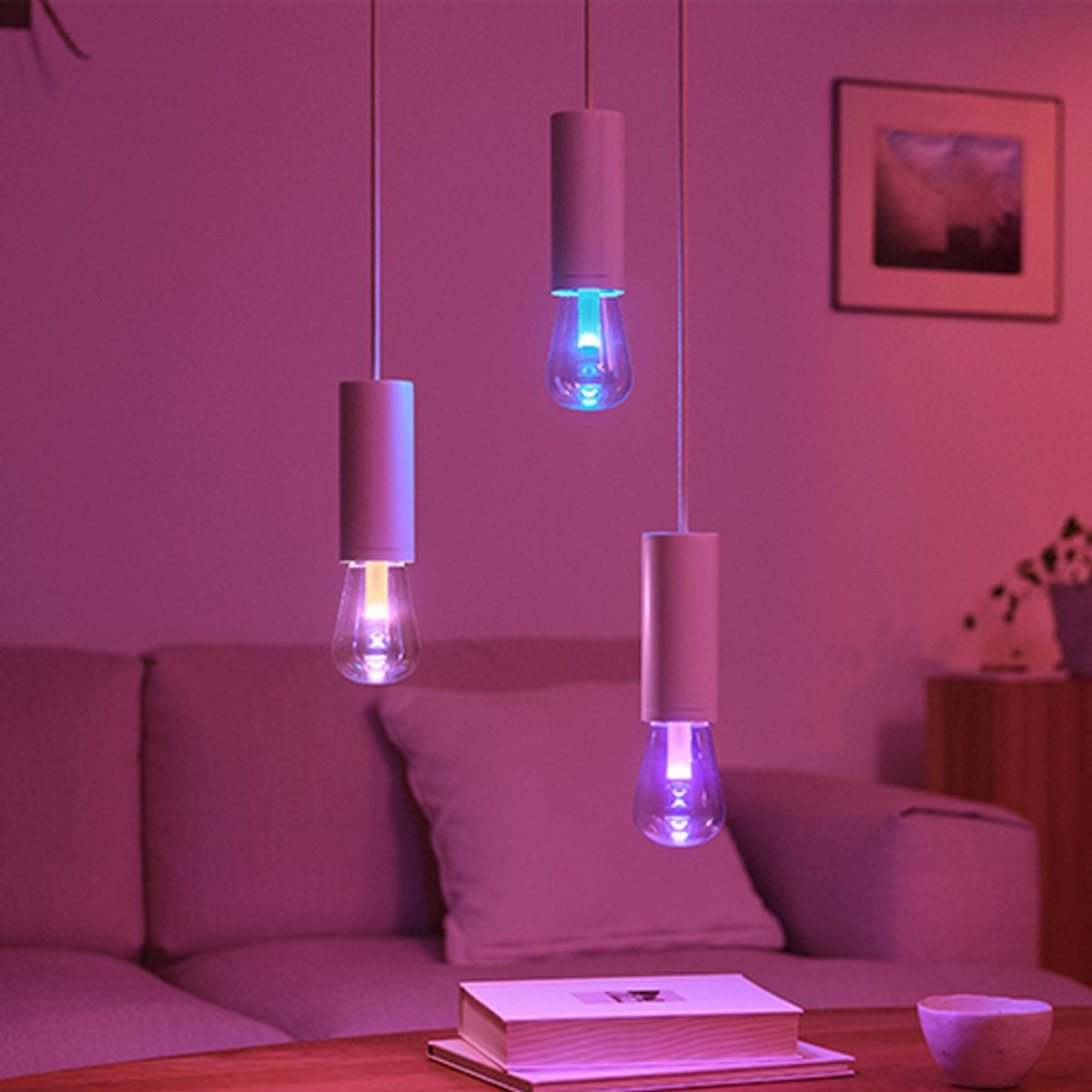 필립스 휴(PHILIPS HUE) 휴 화이트&컬러 앰비언스 라이트가이드 에디슨 E26 스마트 전구 ST72