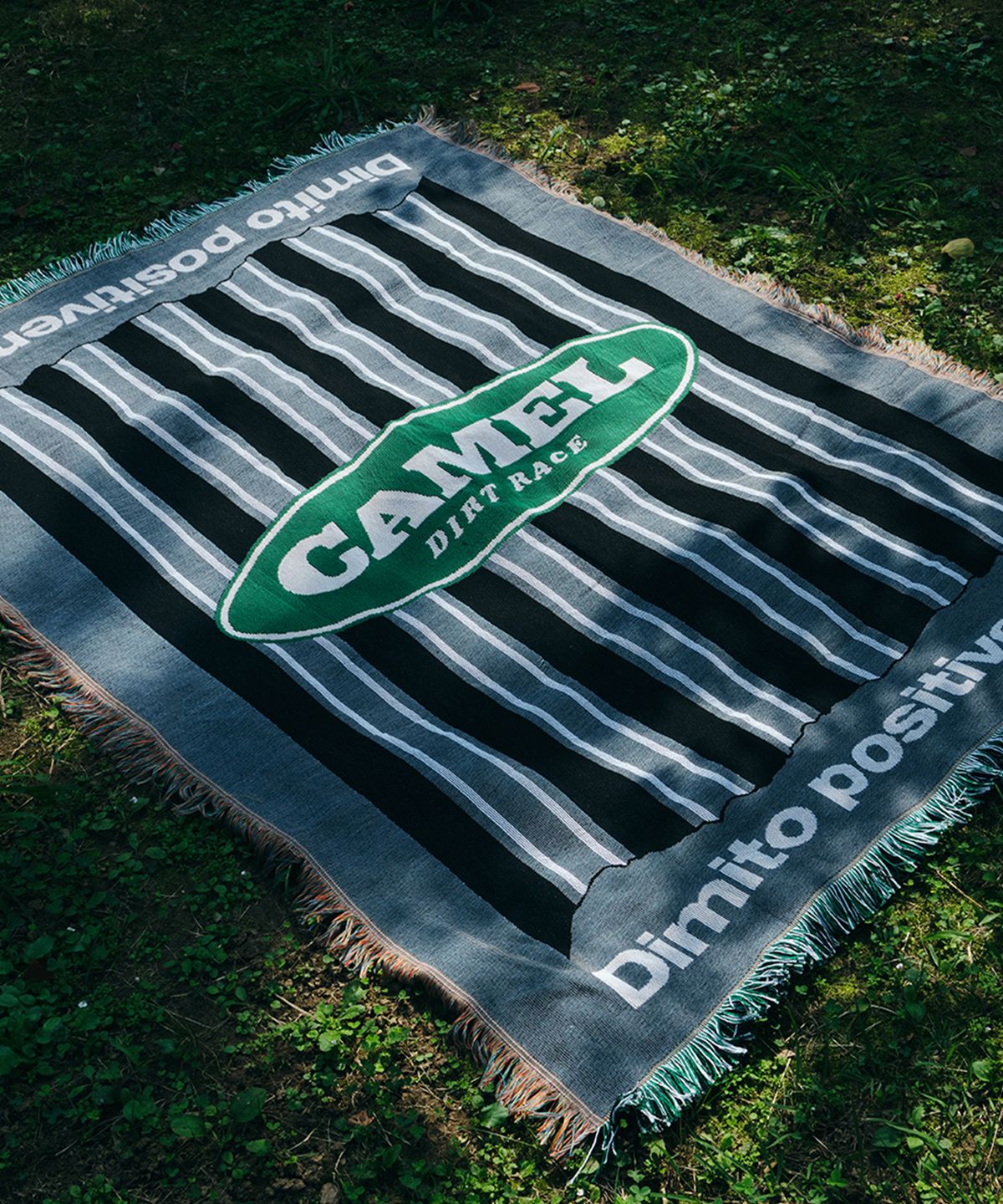 디미토(DIMITO) CAMEL RACE BLANKET STRIPE GREY