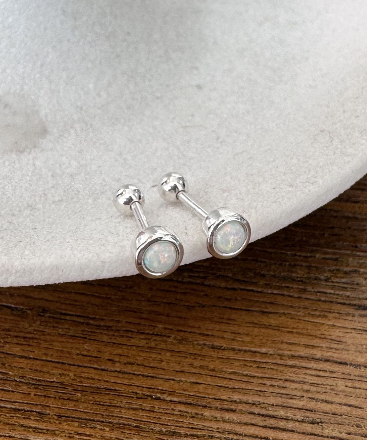 바라두(BARADU) [BARADU 925] Round opal piercing (single)