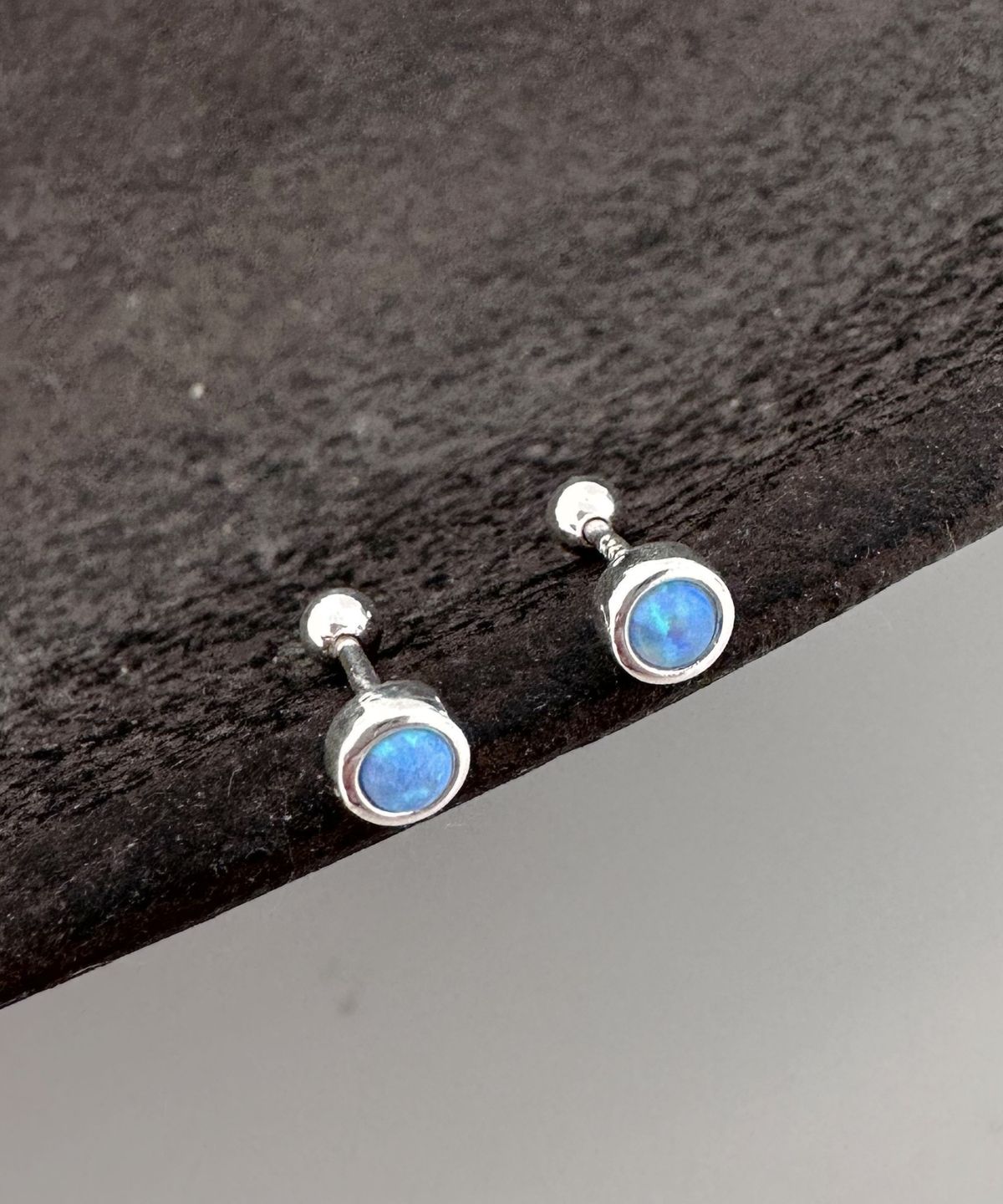 바라두(BARADU) [BARADU 925] Round opal piercing (single)