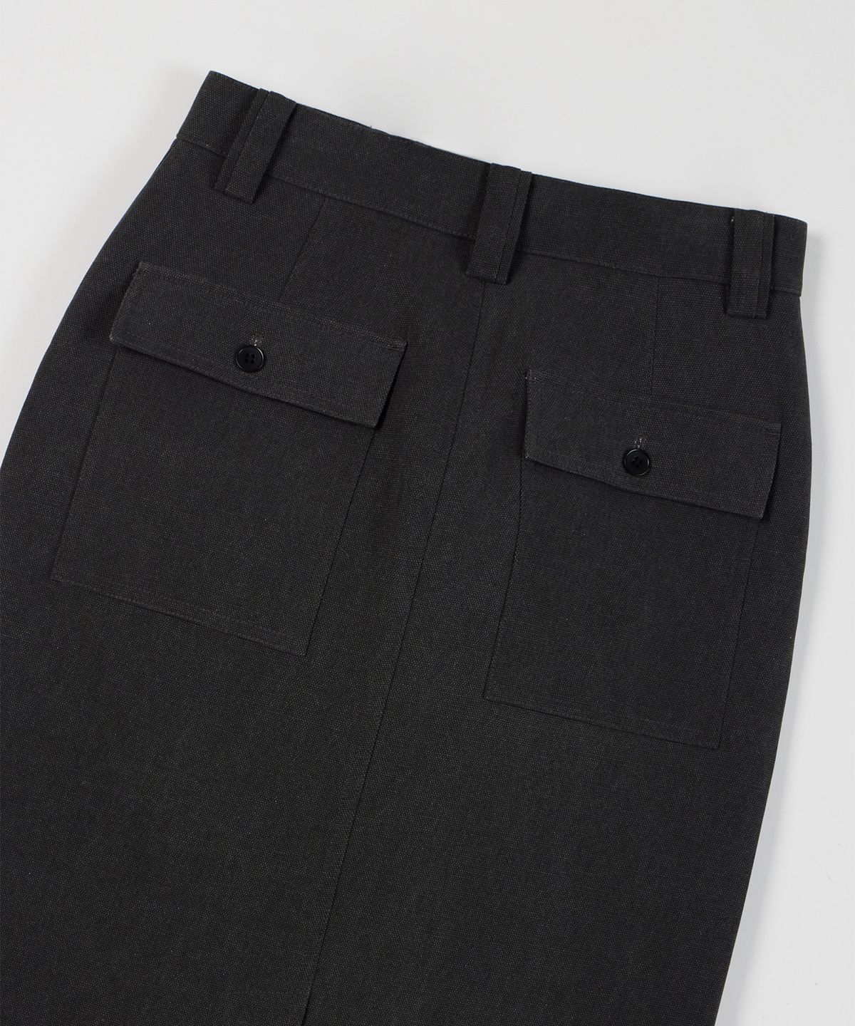 필더스(FIELDERS) WOMAN PIGMENT VINTAGE SKIRT DEEP CHARCOAL