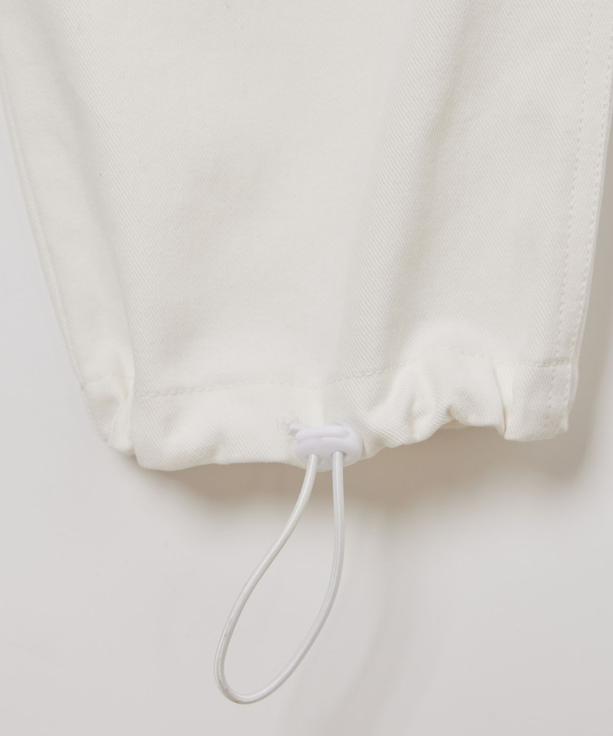 필더스(FIELDERS) PARACHUTE COTTON PANTS WHITE