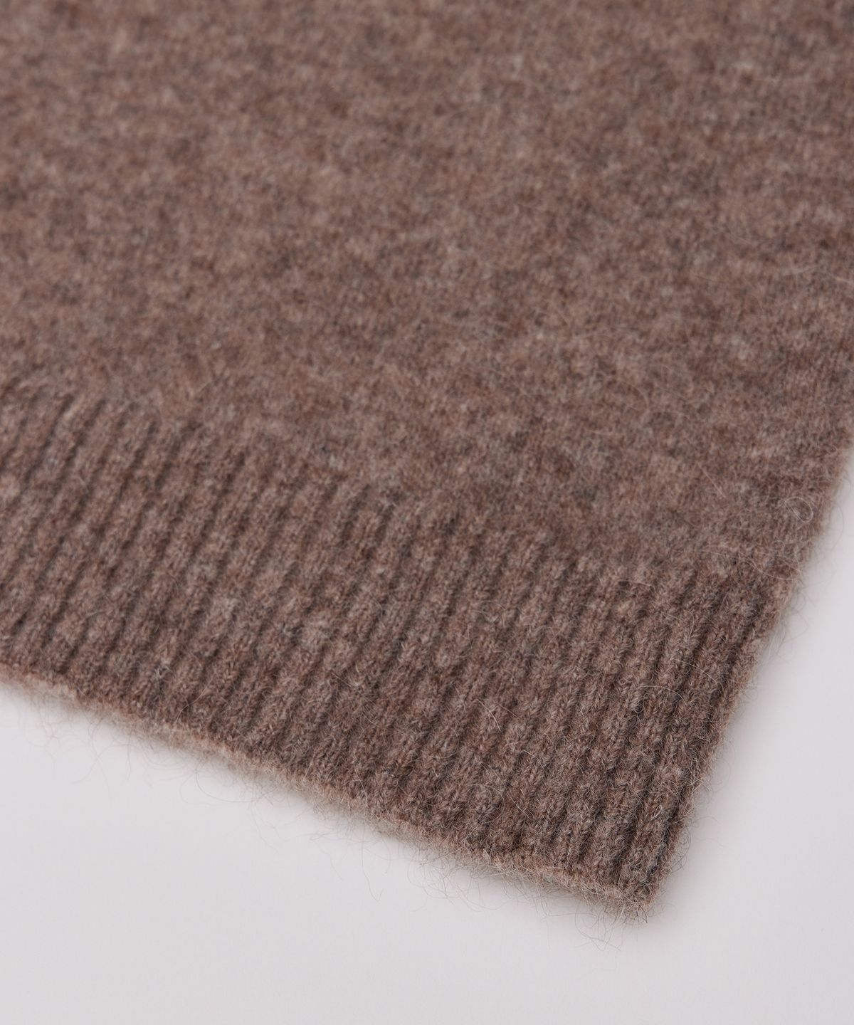 필더스(FIELDERS) ALPACA SHAGGY KNIT MOCHA