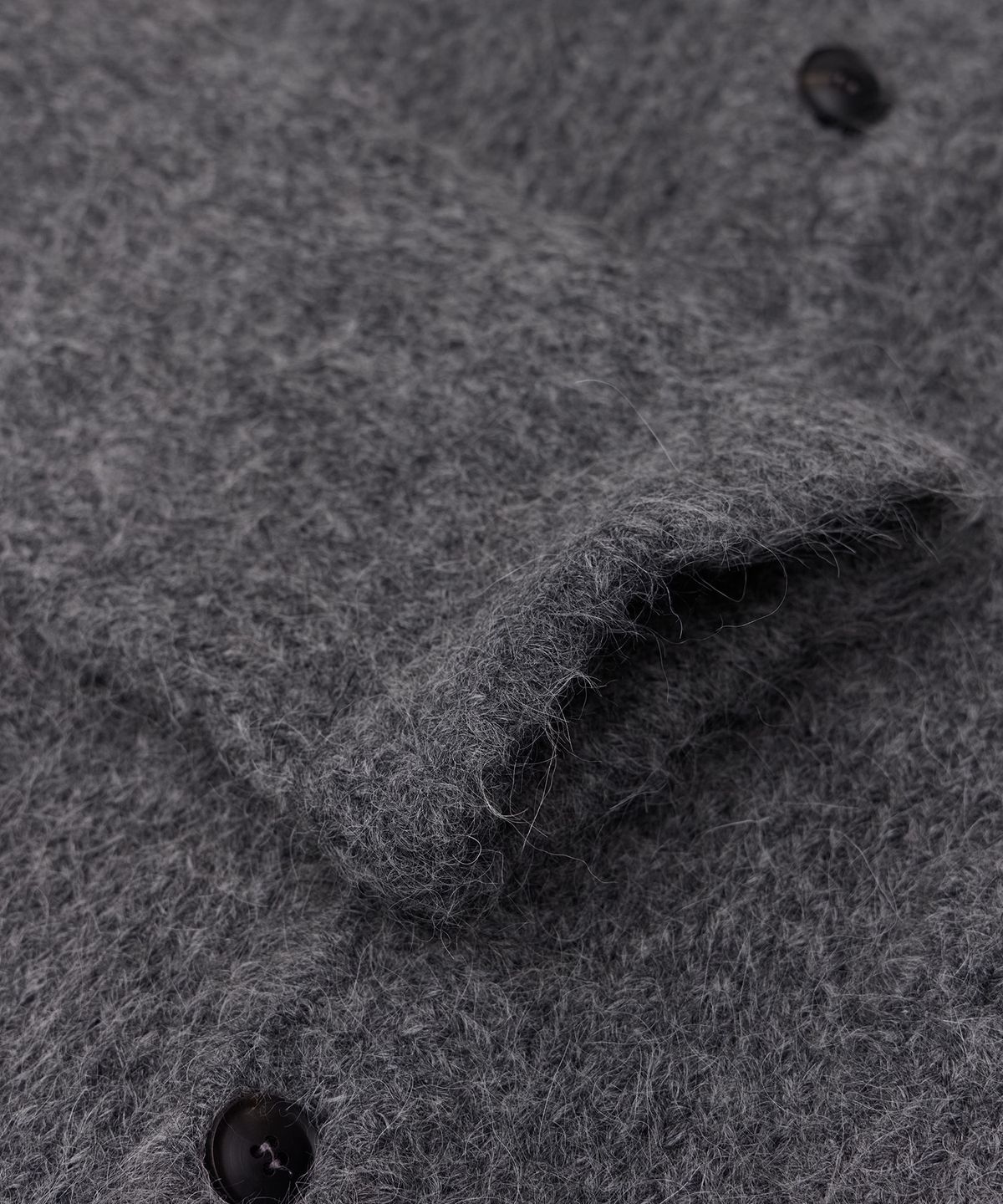 필더스(FIELDERS) ALPACA HAIRY CARDIGAN DEEP CHARCOAL