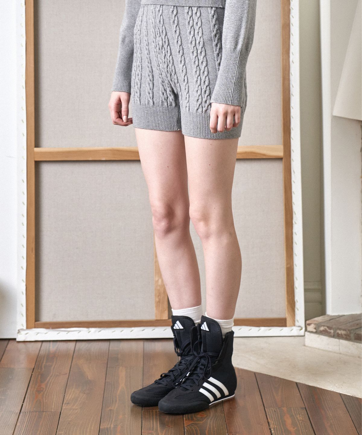 아메스 월드와이드(AMES-WORLDWIDE) CABLE KNIT SHORT PANTS GREY