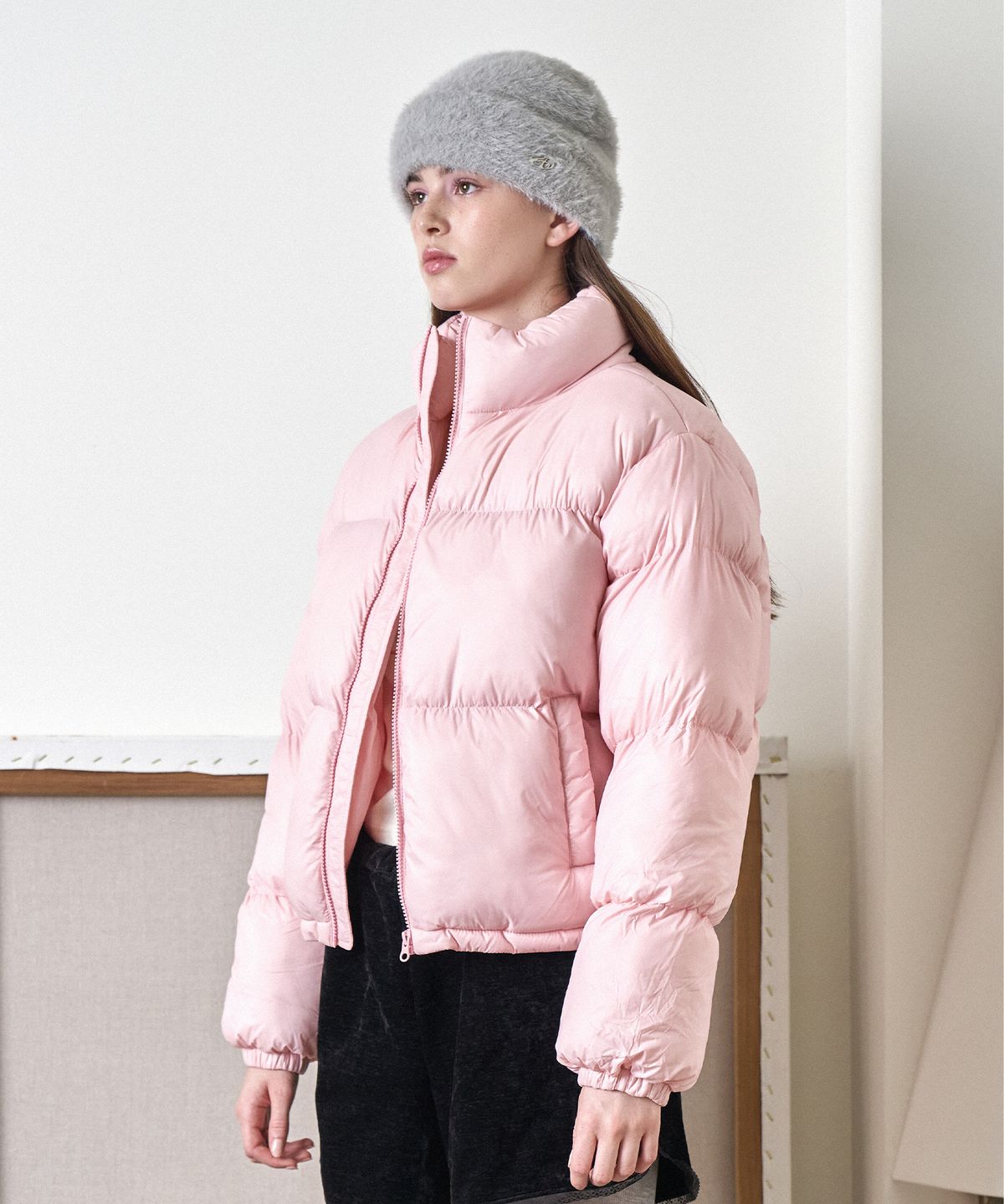 아메스 월드와이드(AMES-WORLDWIDE) AMES CROP PUFFER PADDING PINK