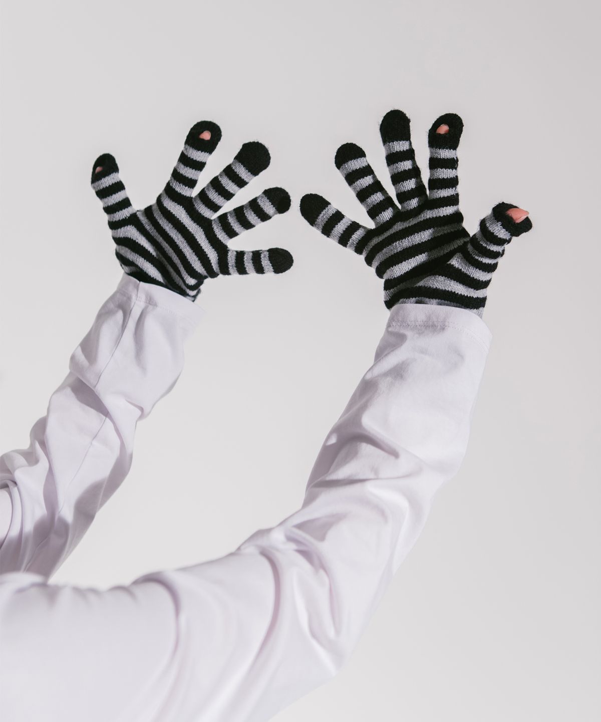 엘엠씨(LMC) OG LABEL GLOVES stripe