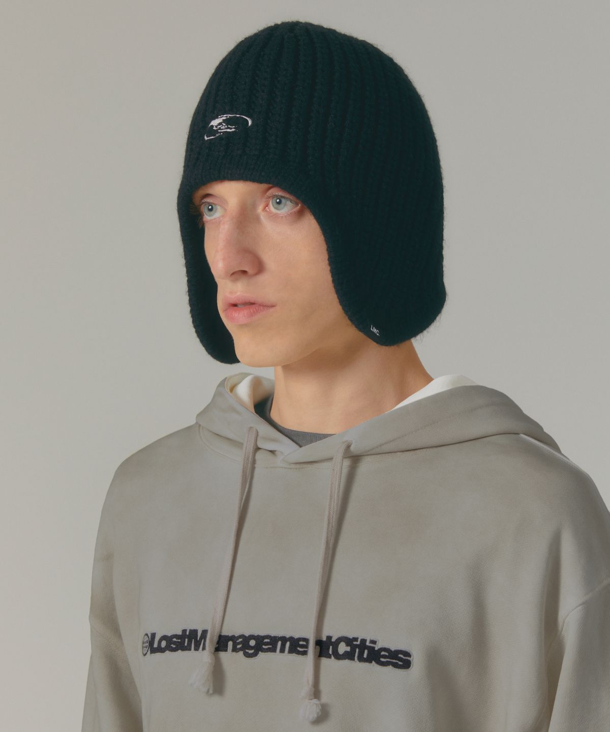엘엠씨(LMC) GLOBE KNIT EARFLAP BEANIE heather gray