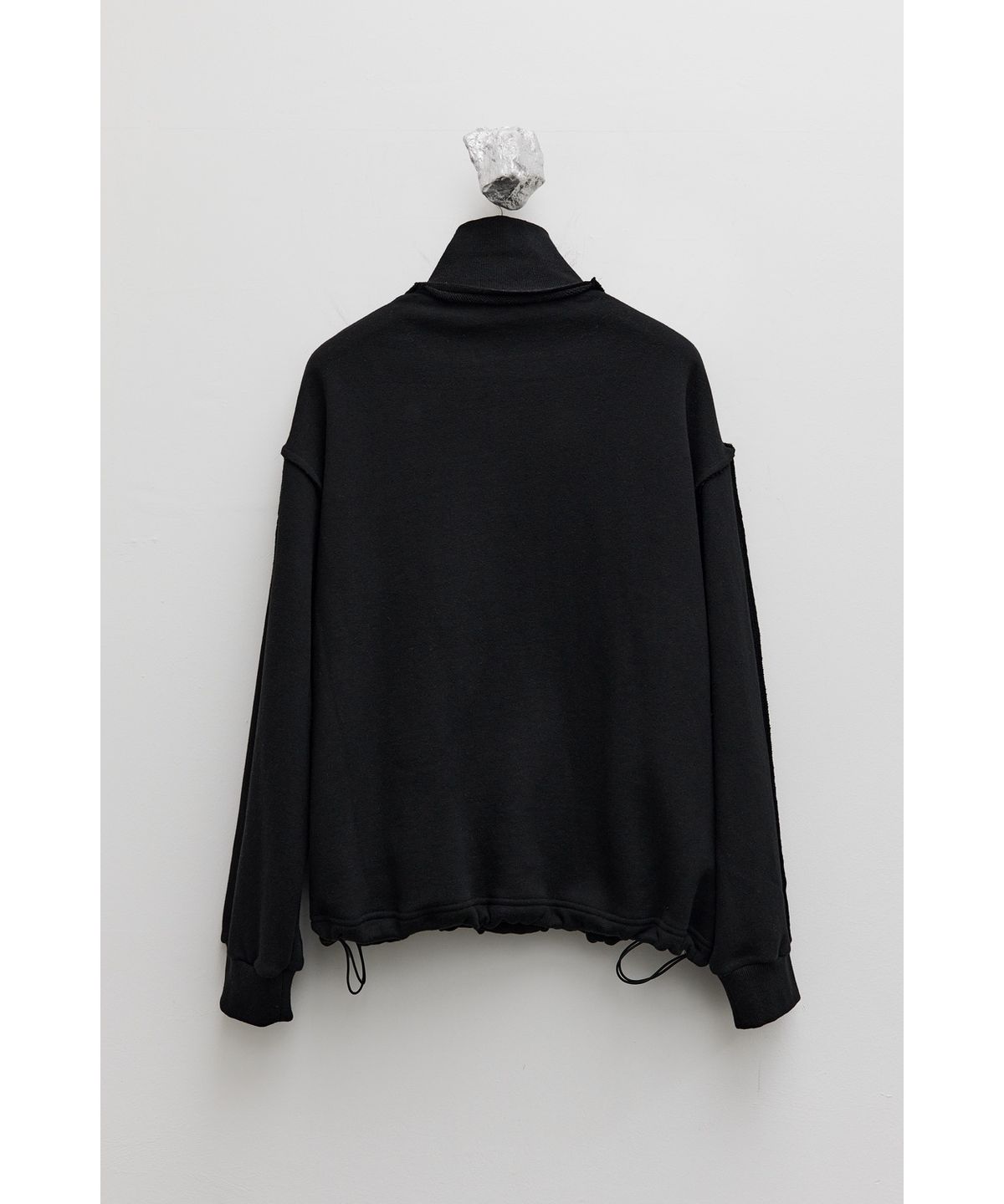 유스(YOUTH) Cut-off Half Zip-up Sweatshirt - Black