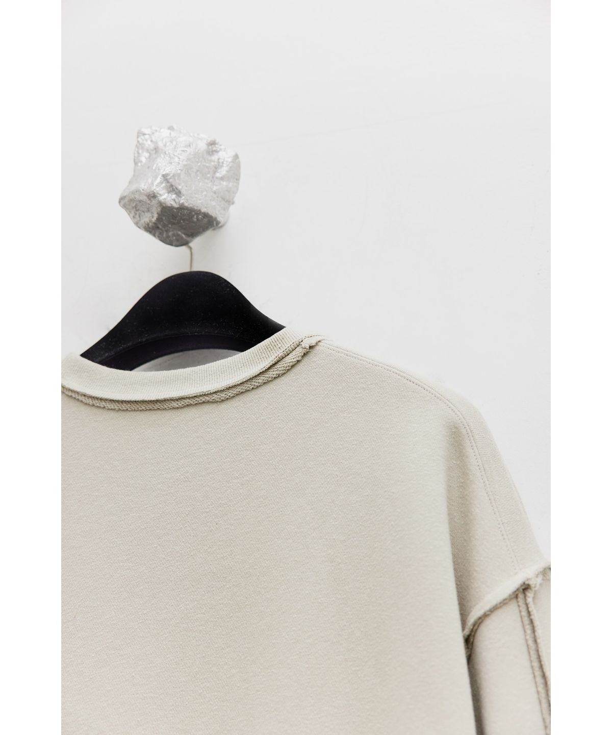 유스(YOUTH) Cut-off Sweatshirt - Beige