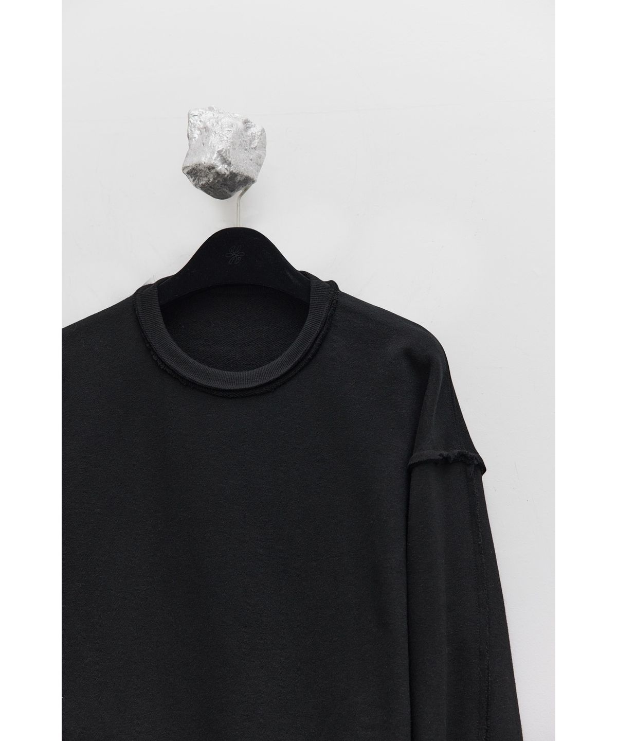유스(YOUTH) Cut-off Sweatshirt - Black