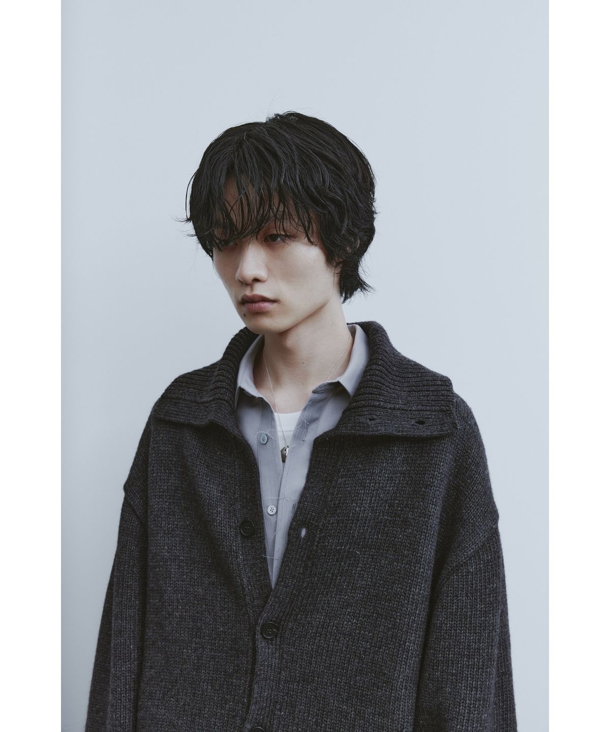 유스(YOUTH) Heavy-weight Knit Cardigan - Charcoal Grey