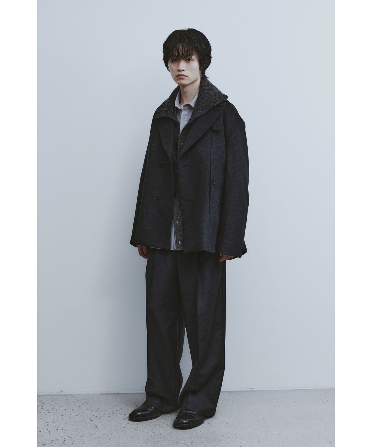유스(YOUTH) Heavy-weight Knit Cardigan - Charcoal Grey