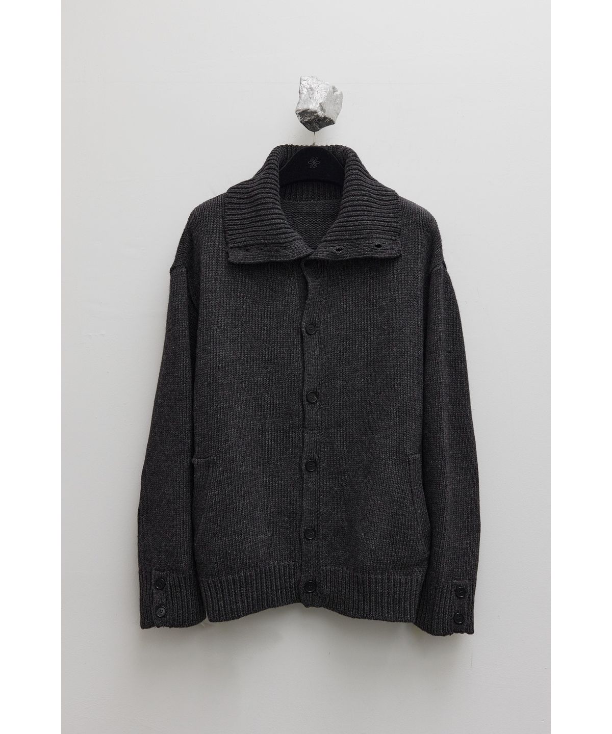 유스(YOUTH) Heavy-weight Knit Cardigan - Charcoal Grey