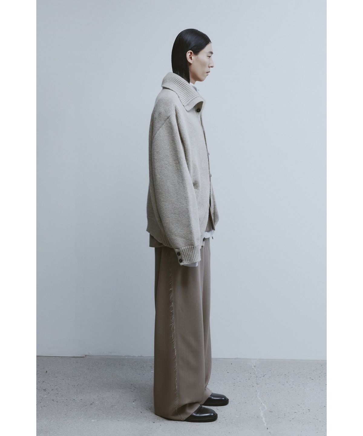 유스(YOUTH) Heavy-weight Knit Cardigan - Melange Beige