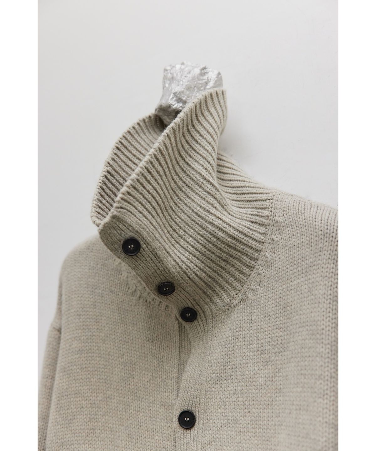유스(YOUTH) Heavy-weight Knit Cardigan - Melange Beige