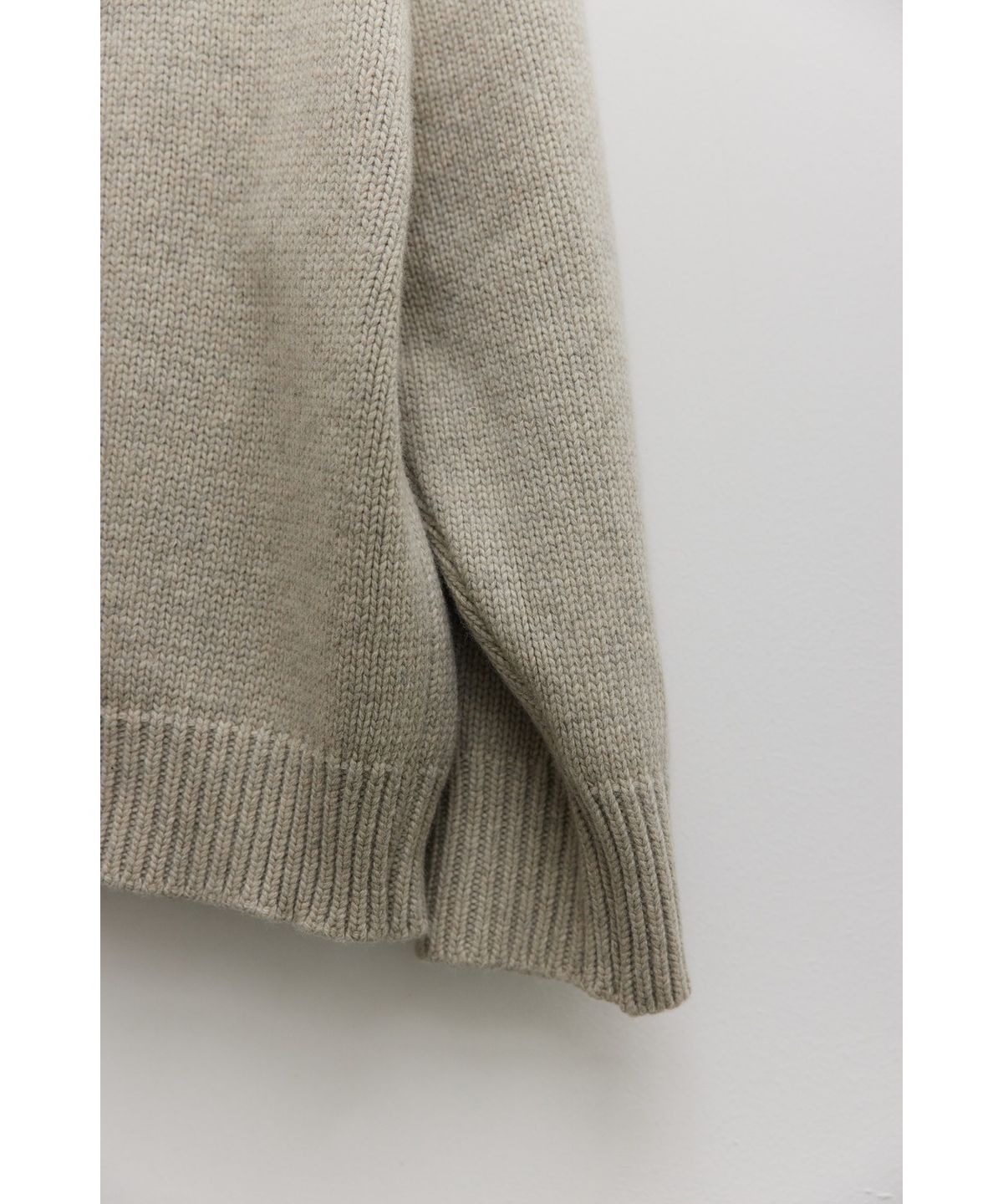 유스(YOUTH) Heavy-weight Knit Cardigan - Melange Beige