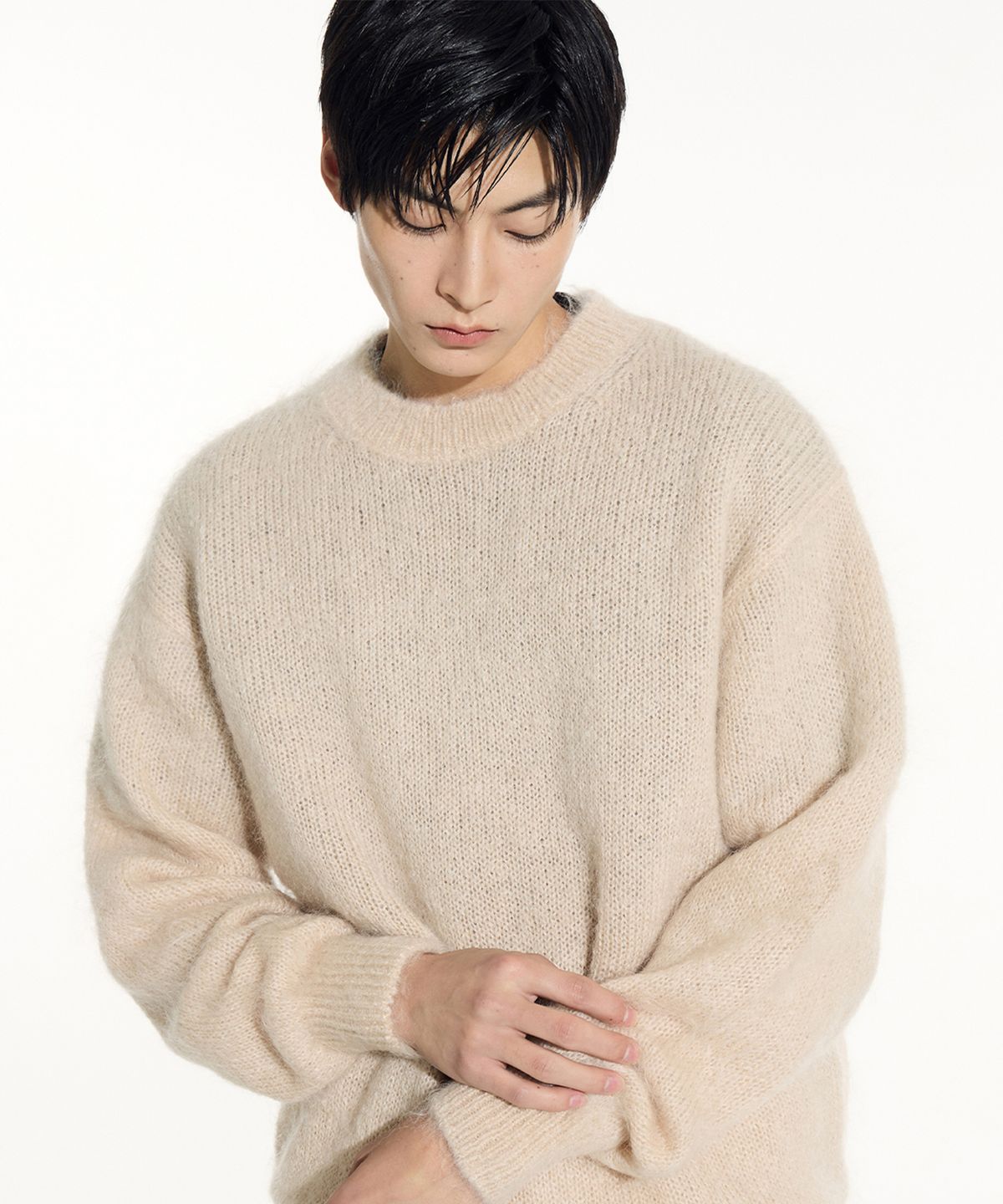 시에클(SIECLE) 모헤어 라운드 니트 (베이지)