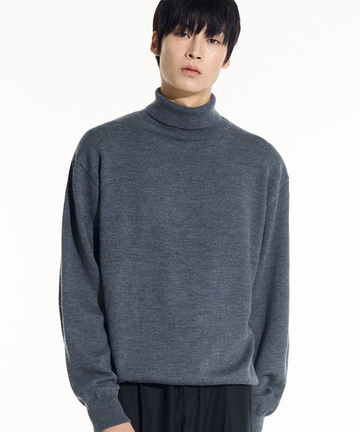 시에클(SIECLE) 에센셜 터틀넥 니트 (그레이)
