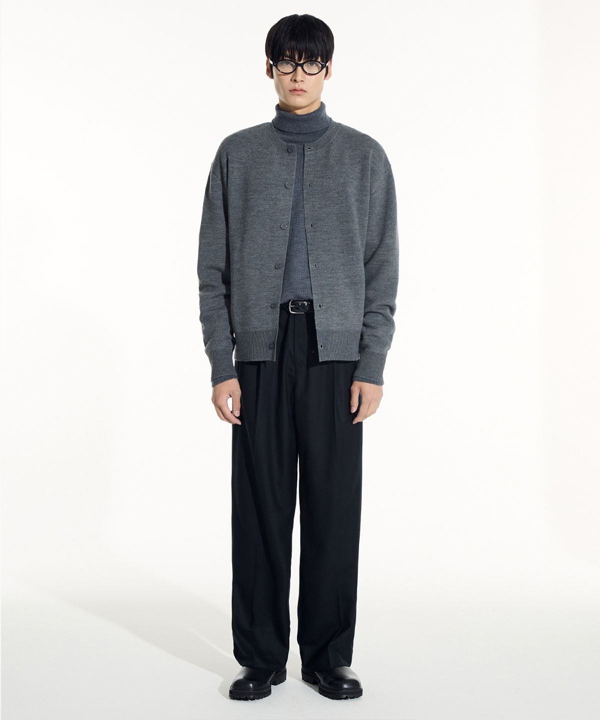 시에클(SIECLE) 컴포트 라운드넥 가디건 (그레이)