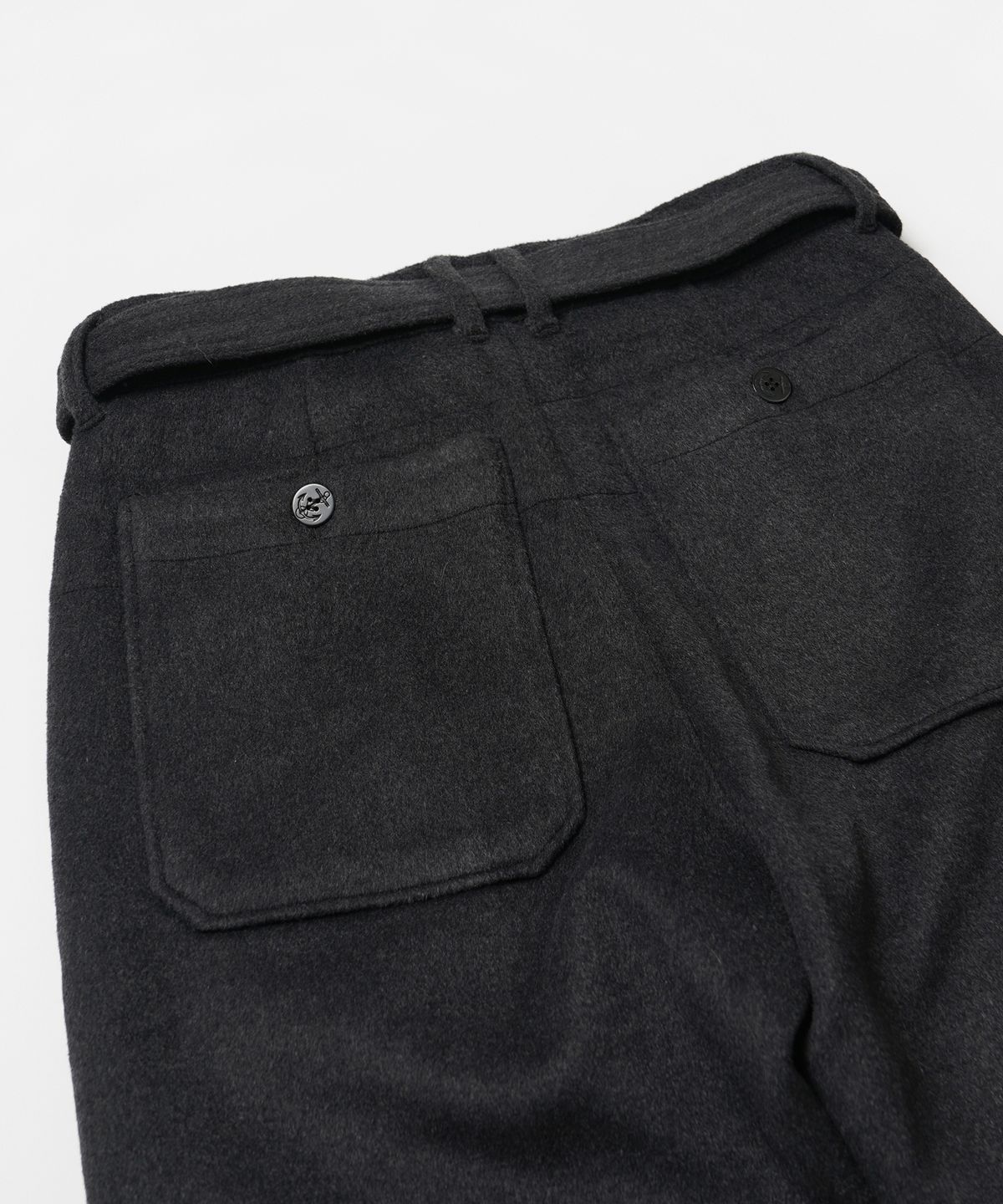 프리즘웍스(FRIZMWORKS) WOOL BELTED DECK PANTS _ CHARCOAL