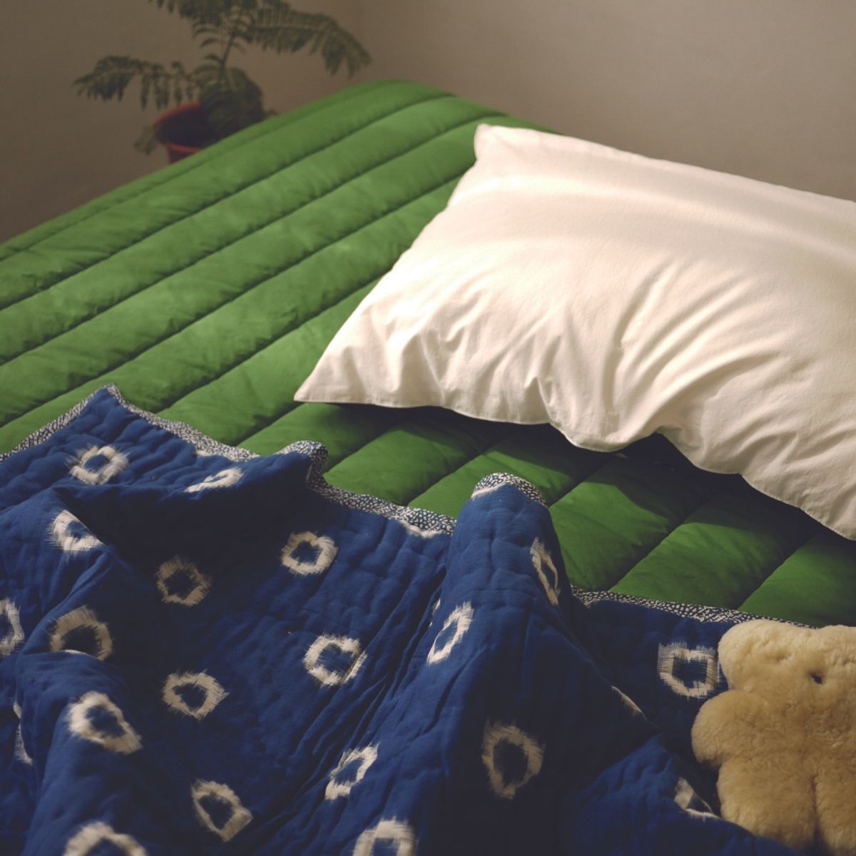 봄봄패브릭스(BOMBOM FABRICS) Soft, washed cotton Quilt mattress cover / warm green