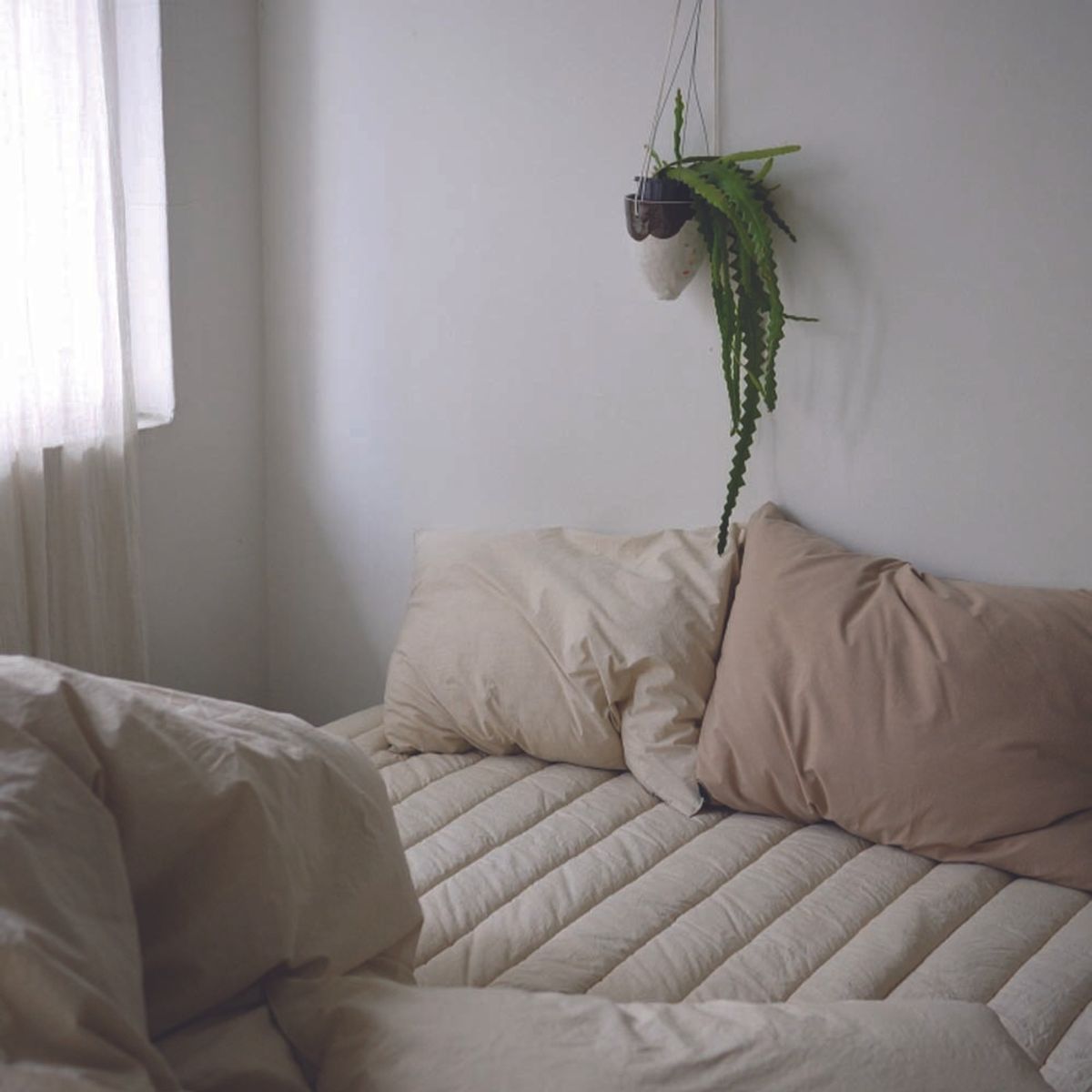 봄봄패브릭스(BOMBOM FABRICS) Soft, washed cotton Quilt mattress cover / light beige