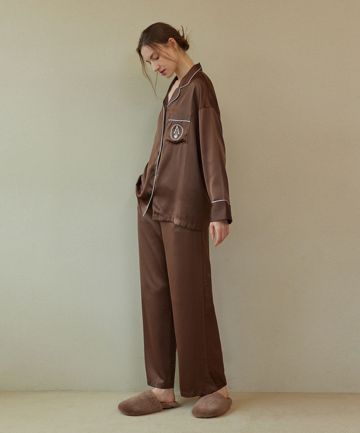 아템포(ATEMPO) CLASSIC ROUND PAJAMA SET_chocolate