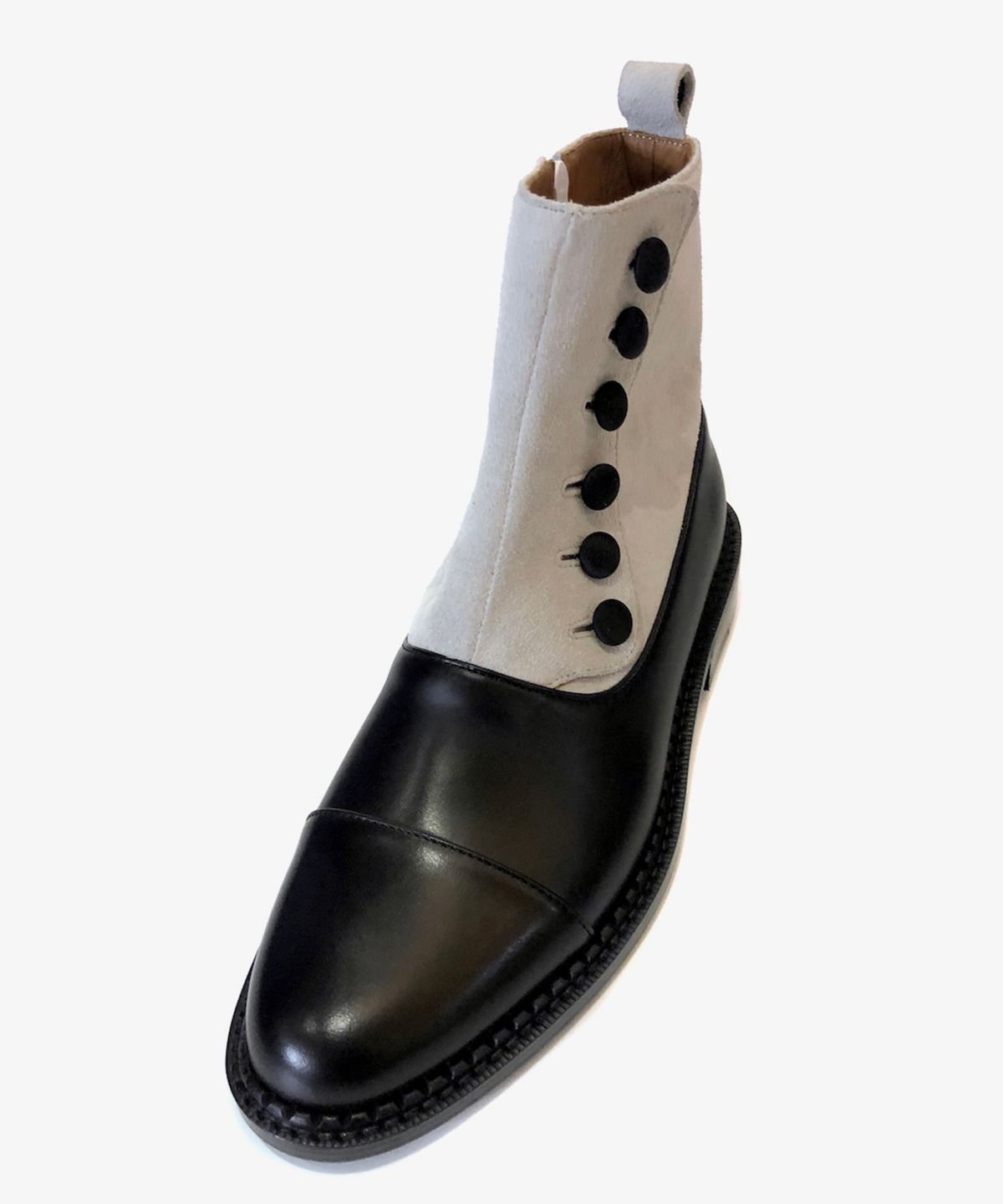 조앤슈(JOENSHOE) 벨라 버튼디테일 하프 부츠