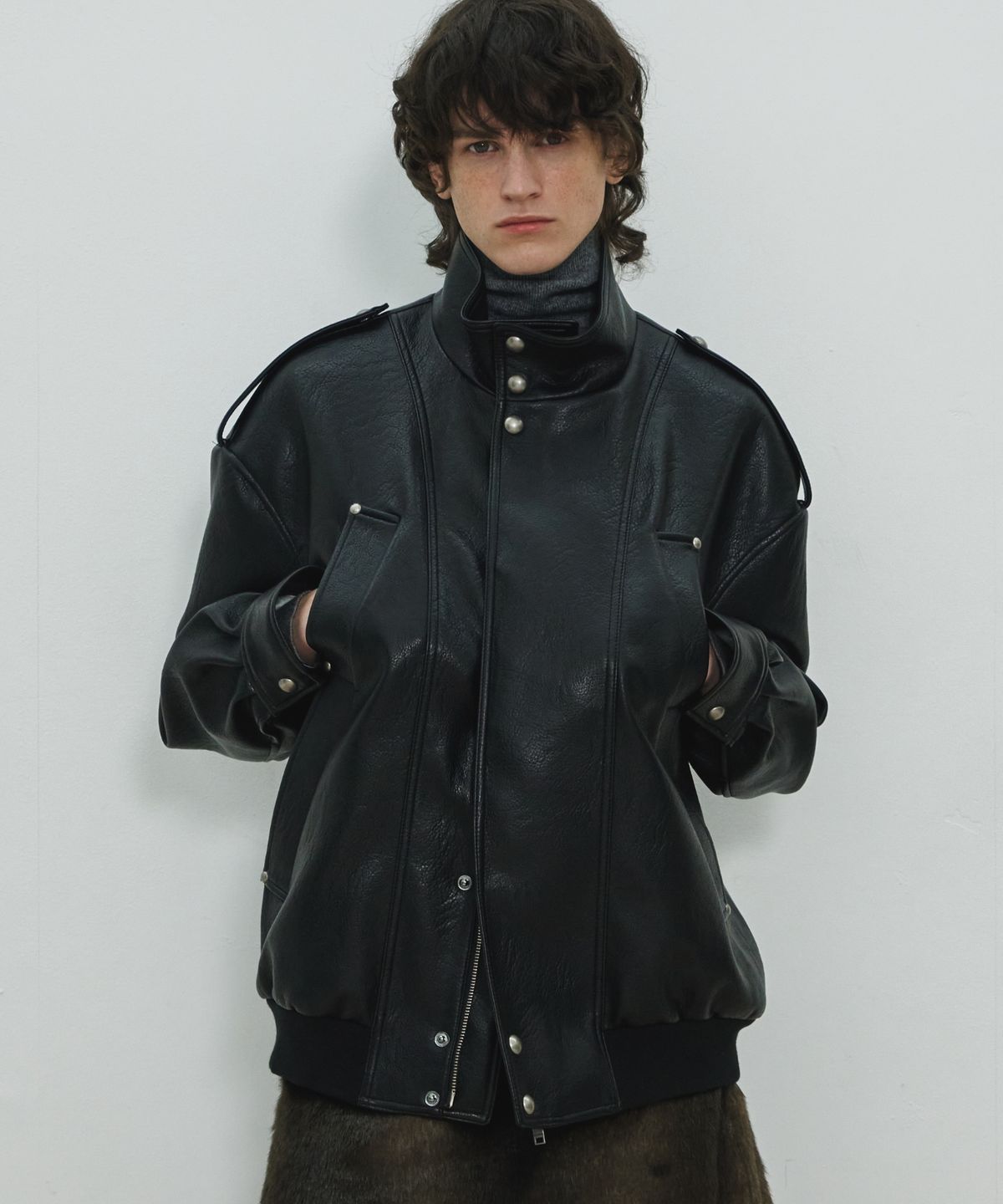 문선(MOONSUN) UNISEX, 4 Pocket Oversized Leather Blouson / Black